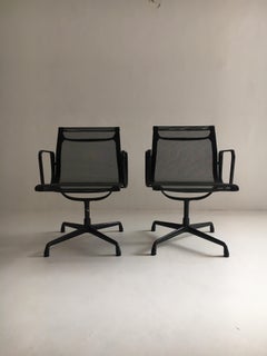 Eames EA 108 Aluminium Chair with Black Frame by Vitra