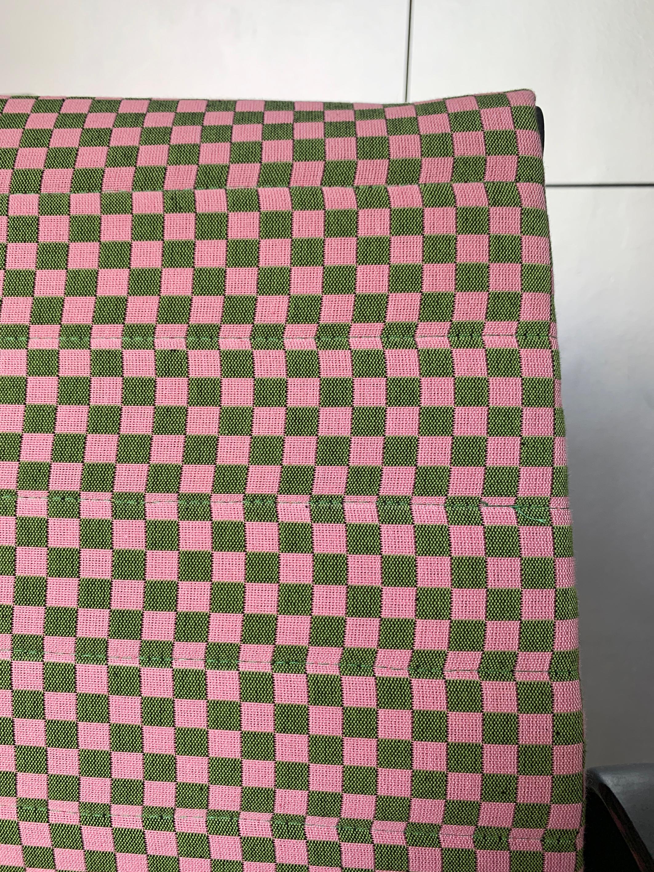 Eames EA117 Bürostuhl Herman Miller 1960er Jahre neu Alexander Girard Karo Stoff im Angebot 3