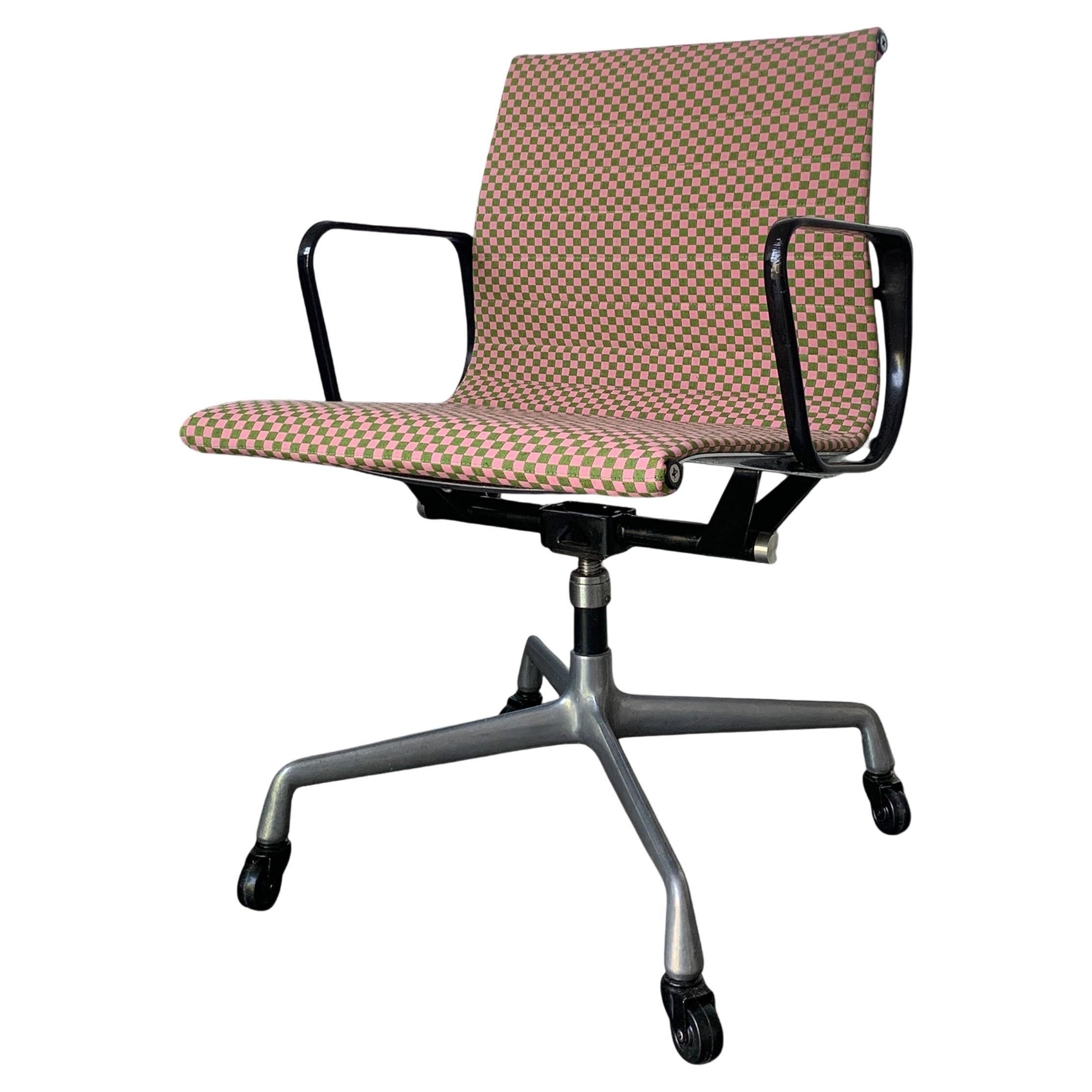 Eames EA117 Office Chair Herman Miller 1960s new Alexander Girard Checker fabric