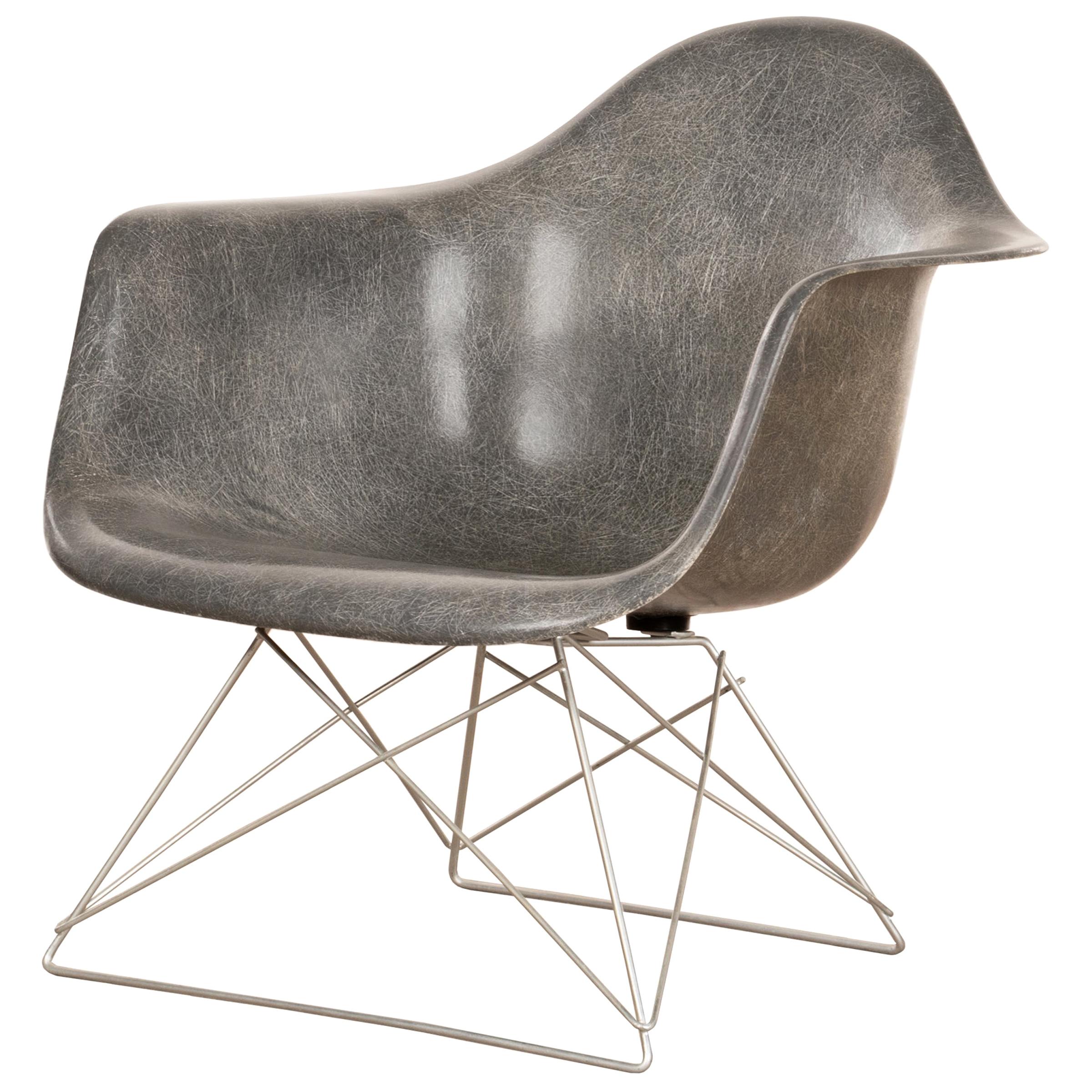 Eames Elephant Grey LAR Lounge Chair, Herman Miller, 1950s