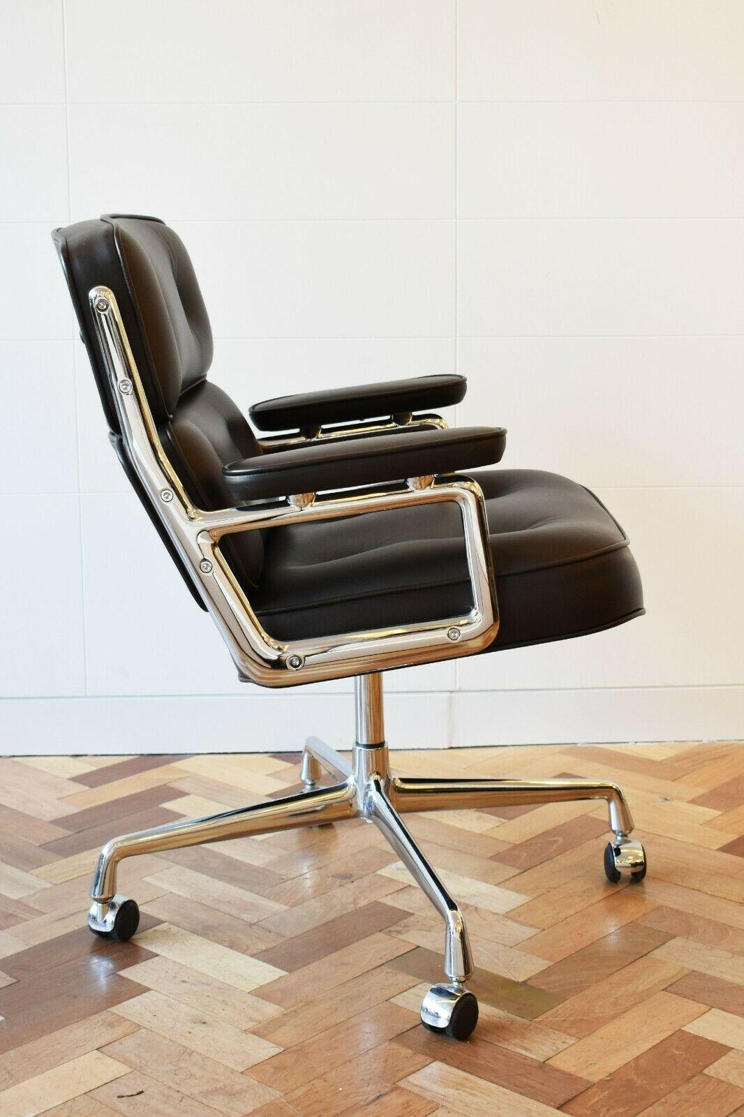 Modern Eames ES 108 Lobby Time Life Executive Office Chair for Vitra