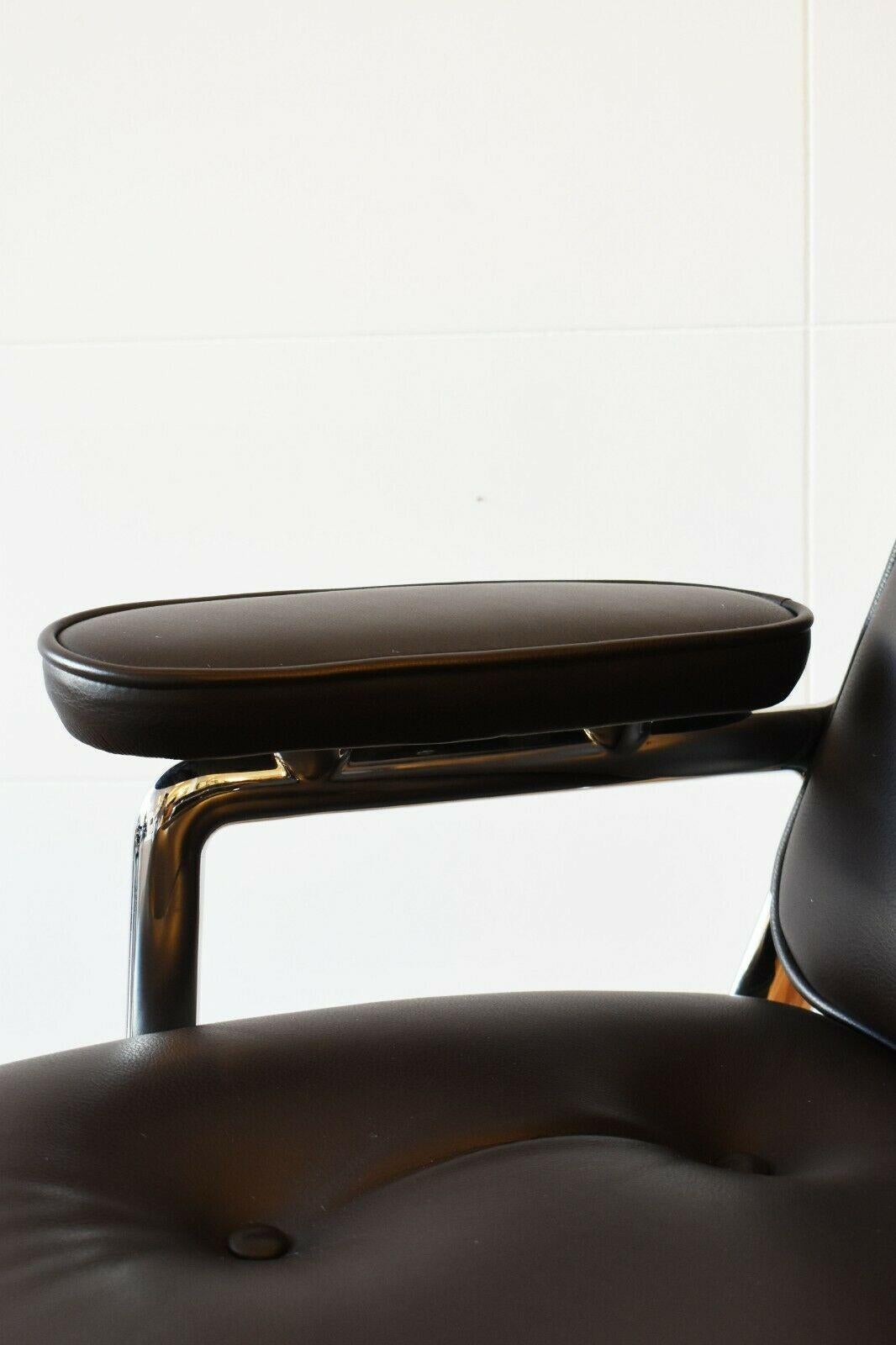 Leather Eames ES 108 Lobby Time Life Executive Office Chair for Vitra