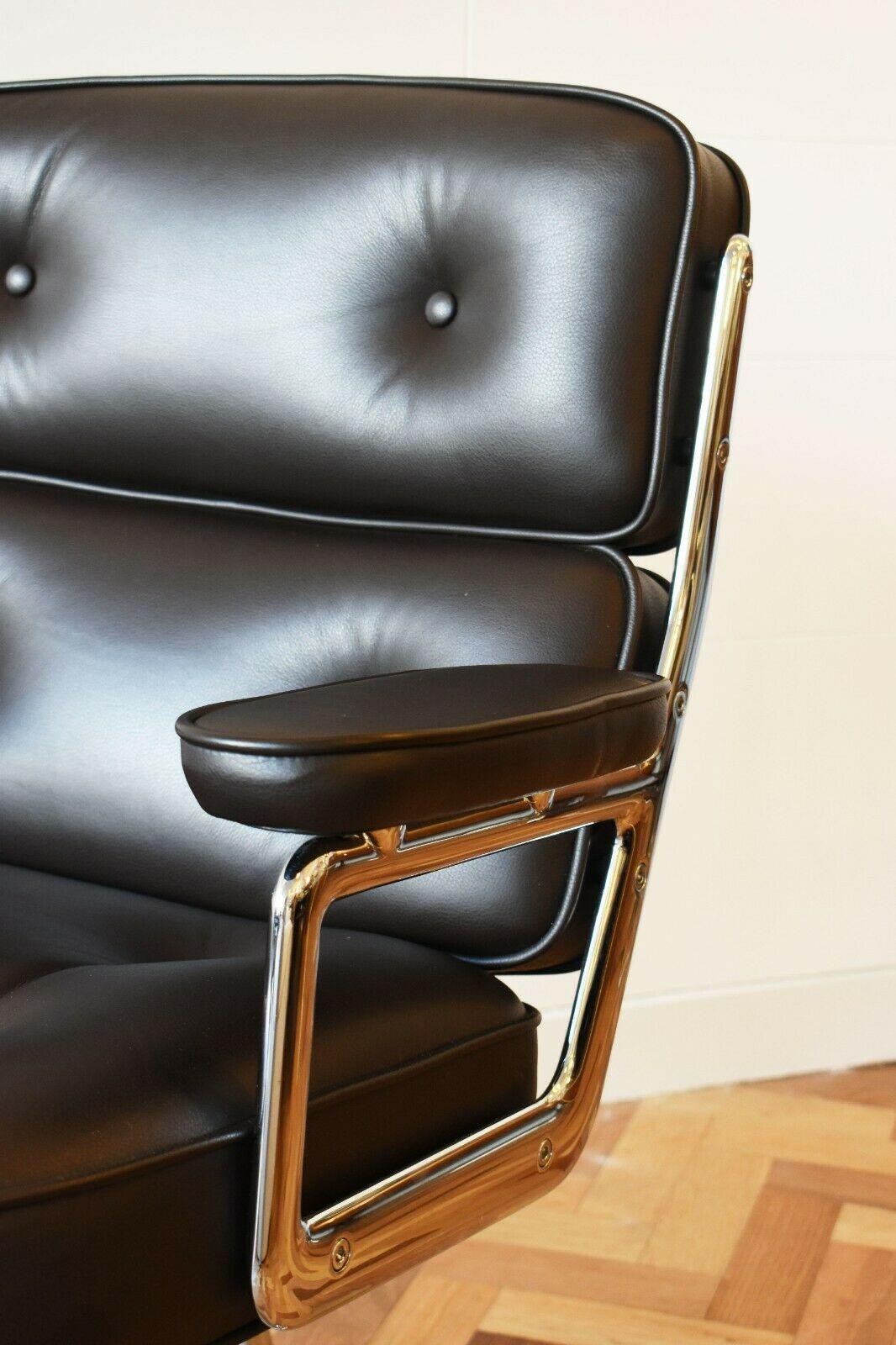 Eames ES 108 Lobby Time Life Executive Office Chair for Vitra 1
