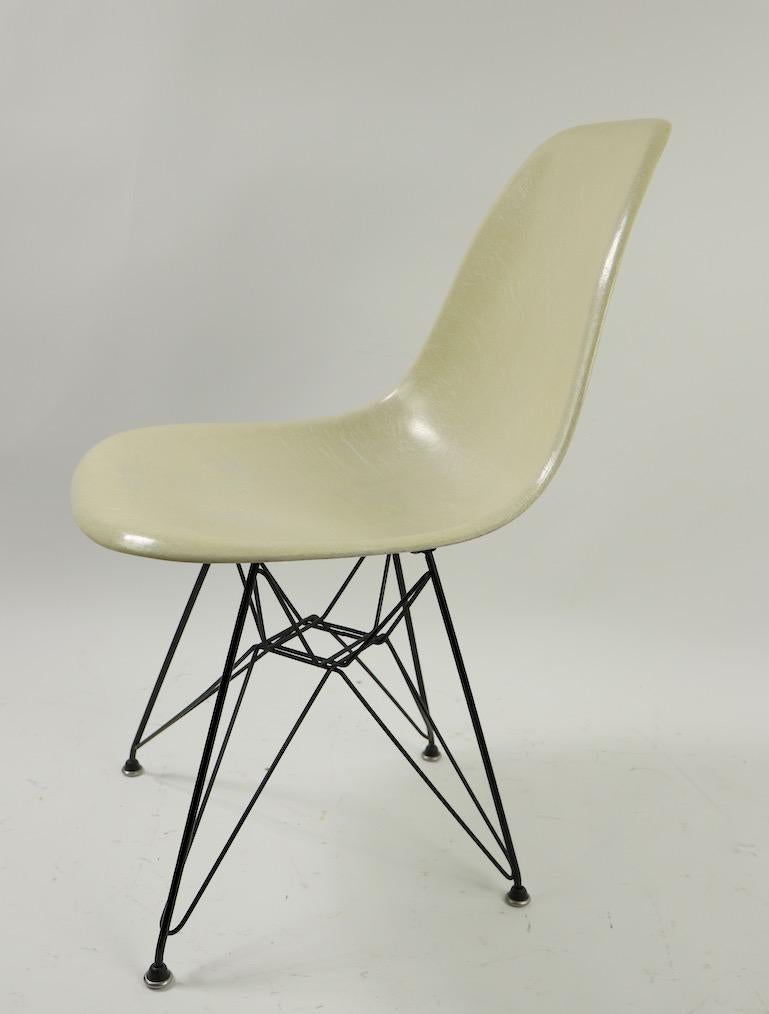 eames eiffel tower chair