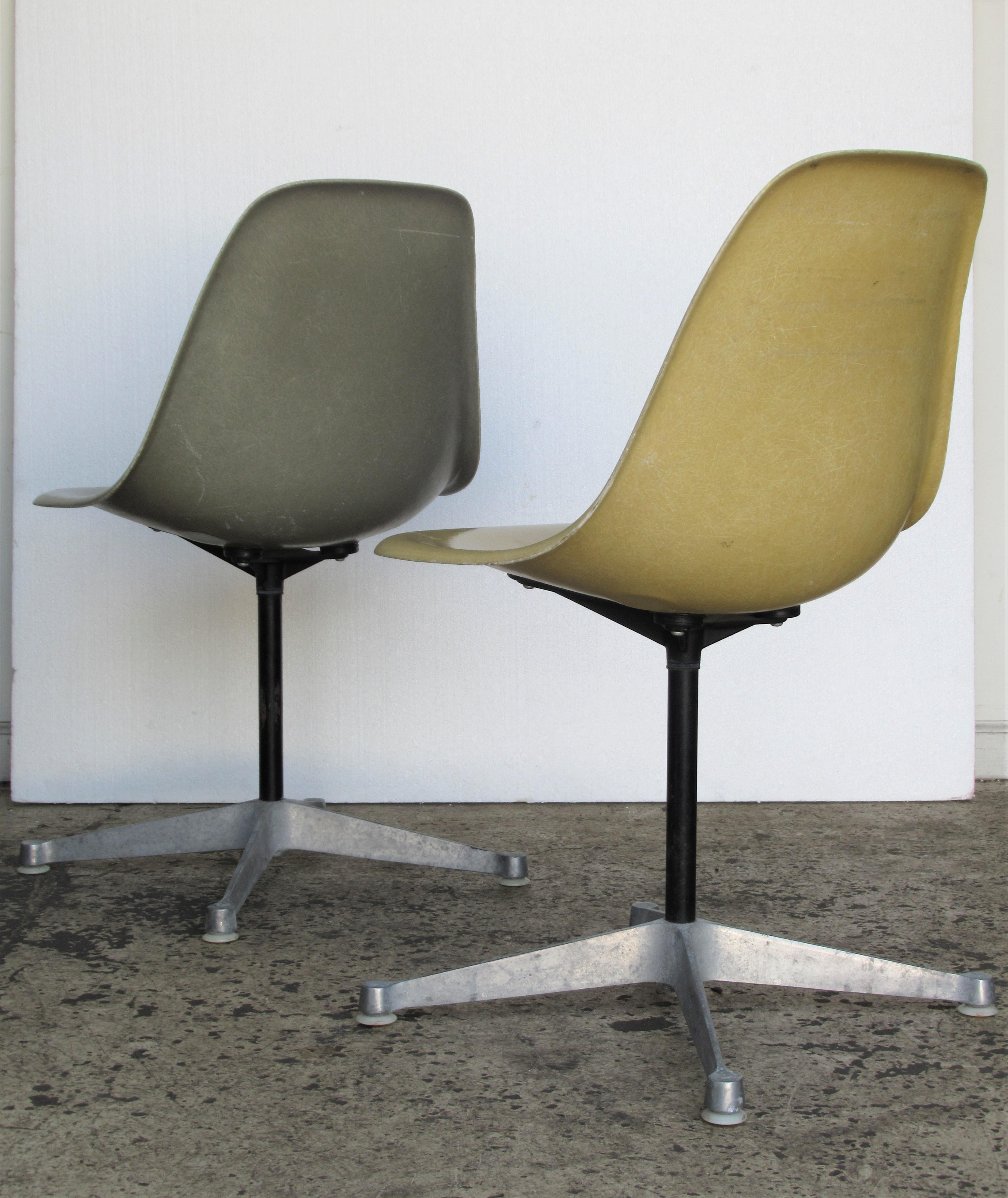 1960's Eames Fiberglass Shell Swivel Chairs for Herman Miller 2