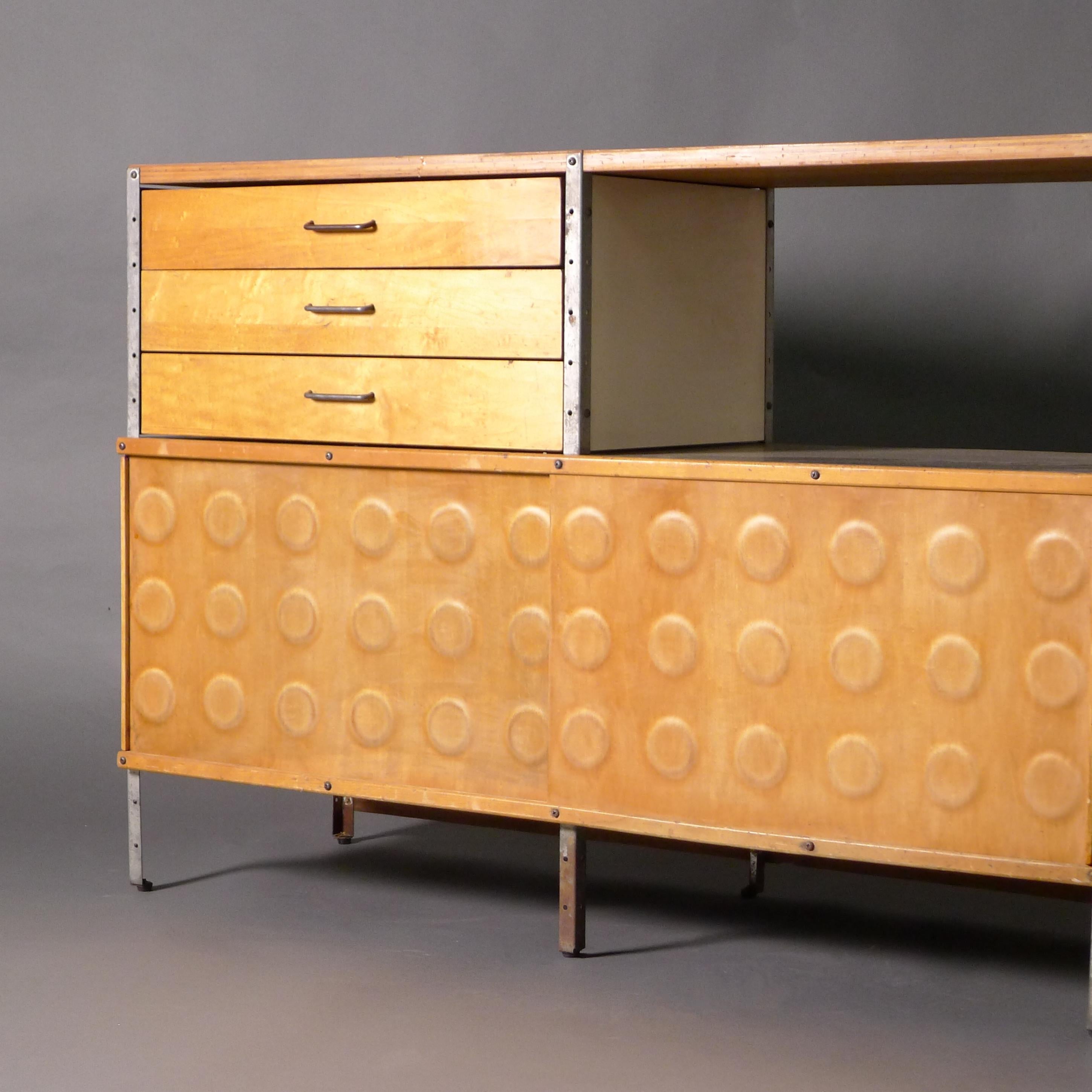 Mid-20th Century Eames First Generation ESU 220-C Cabinet, circa 1950