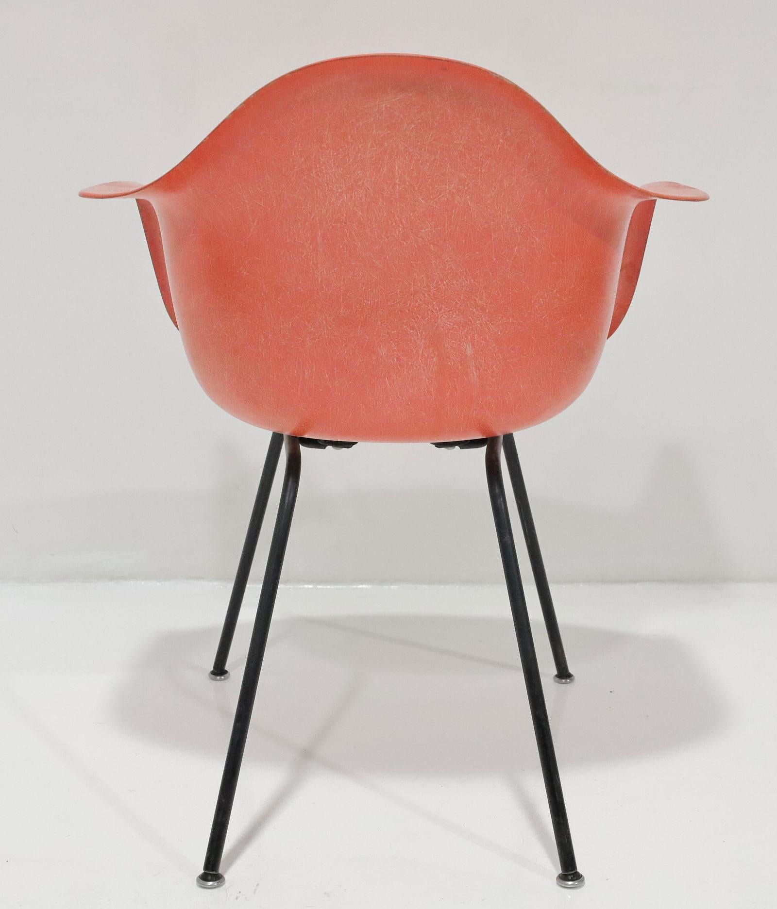 Eames for Herman Miller 1957 DAG Chair in Red Orange In Good Condition For Sale In Dallas, TX