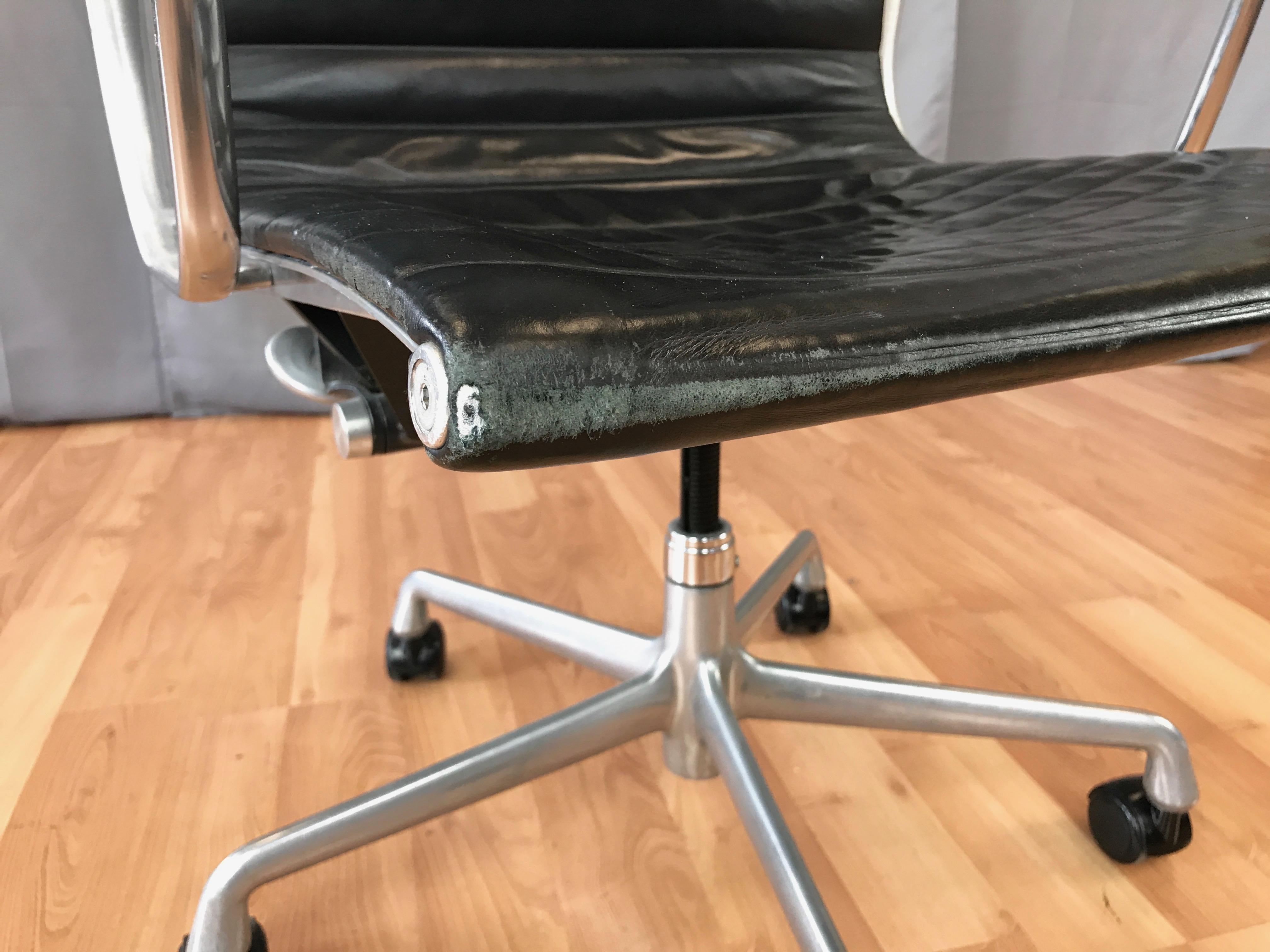 Eames for Herman Miller 50th Anniversary Aluminum Group Management Chair (B) 4