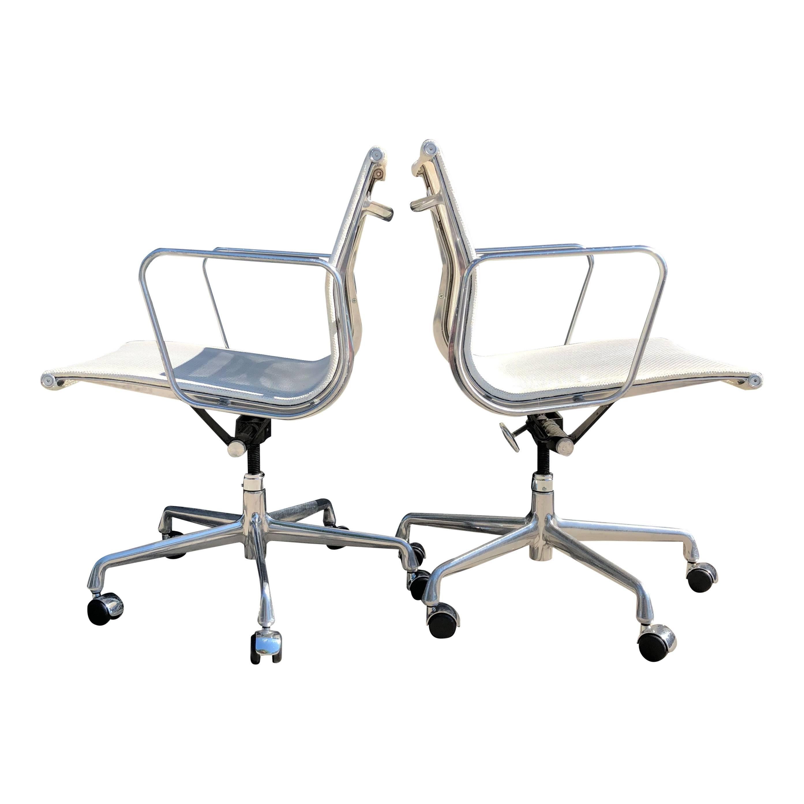North American Eames for Herman Miller Aluminium Group Chairs in Mesh
