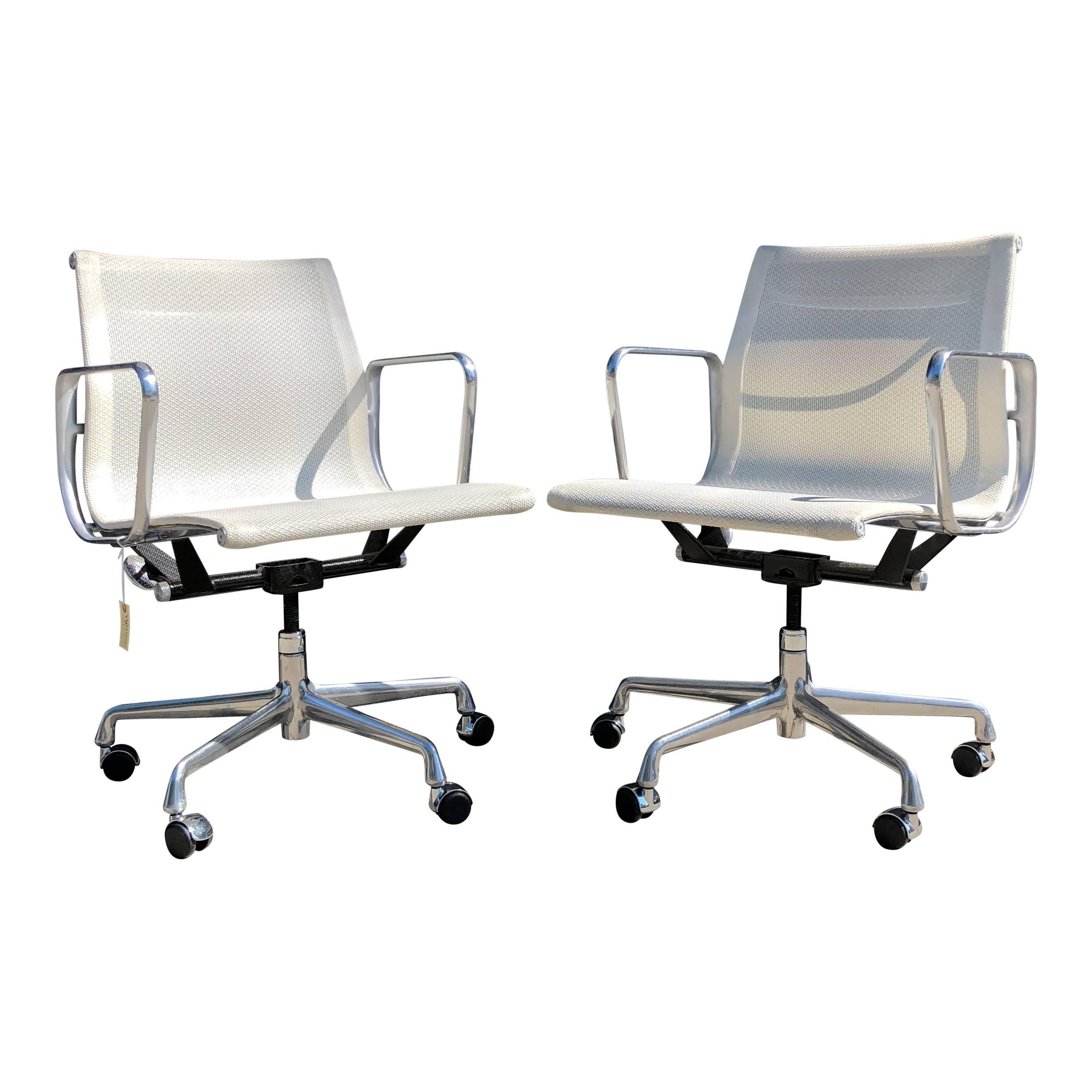 Eames for Herman Miller Aluminium Group Chairs in Mesh