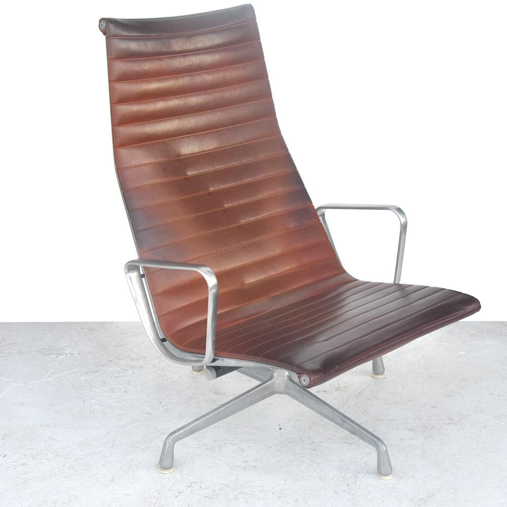 Mid-Century Modern Eames For Herman Miller  Aluminum Group Lounge Chair