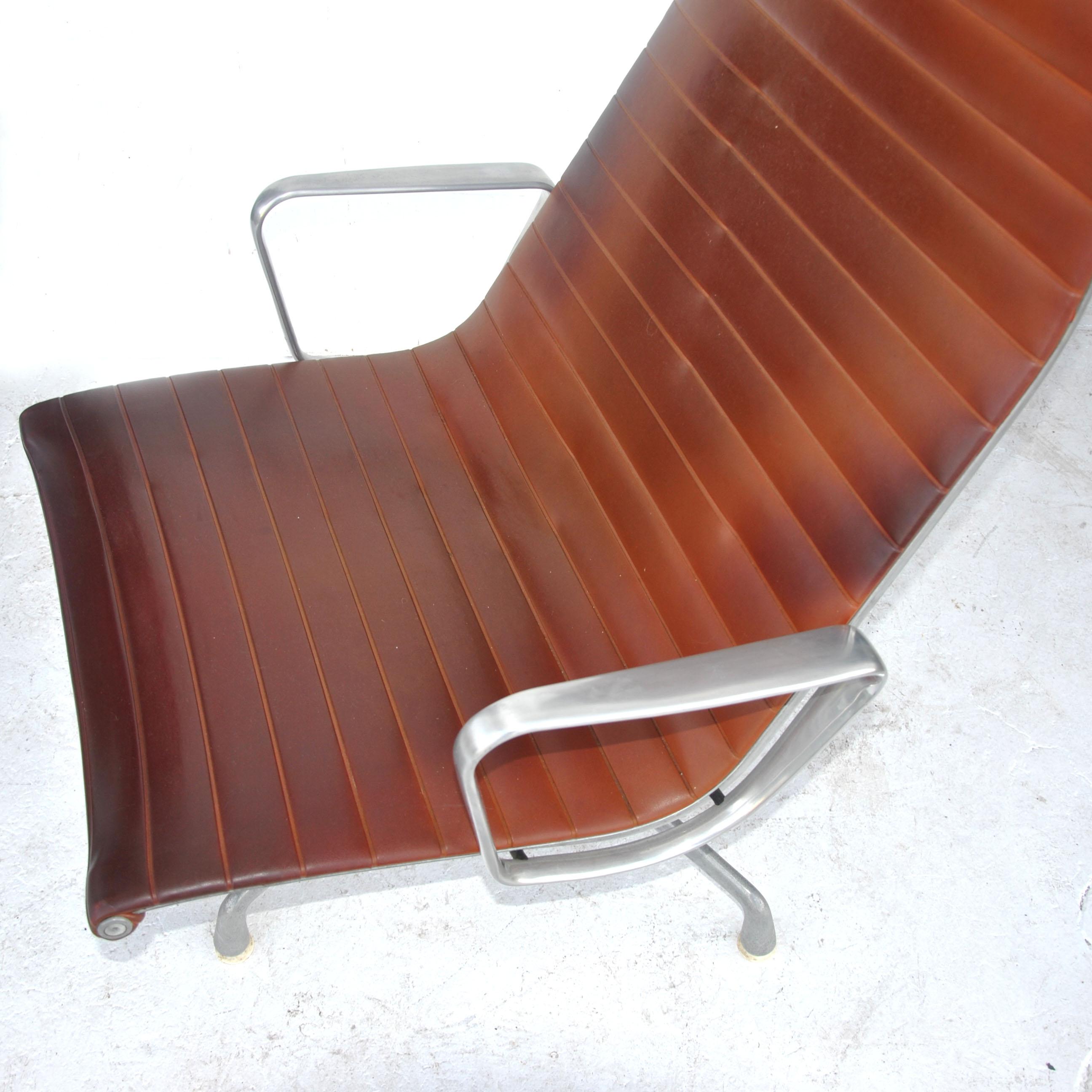 Eames For Herman Miller  Aluminum Group Lounge Chair 1