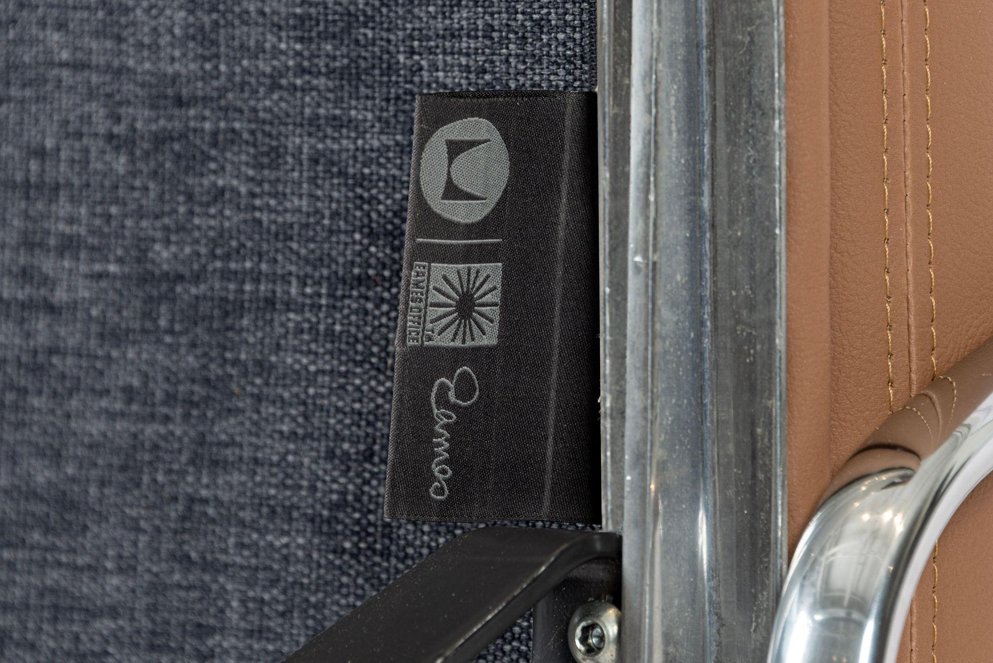 Silla de oficina Eames for Herman Miller Aluminum Group en piel Schumacher VEGAN en venta 6