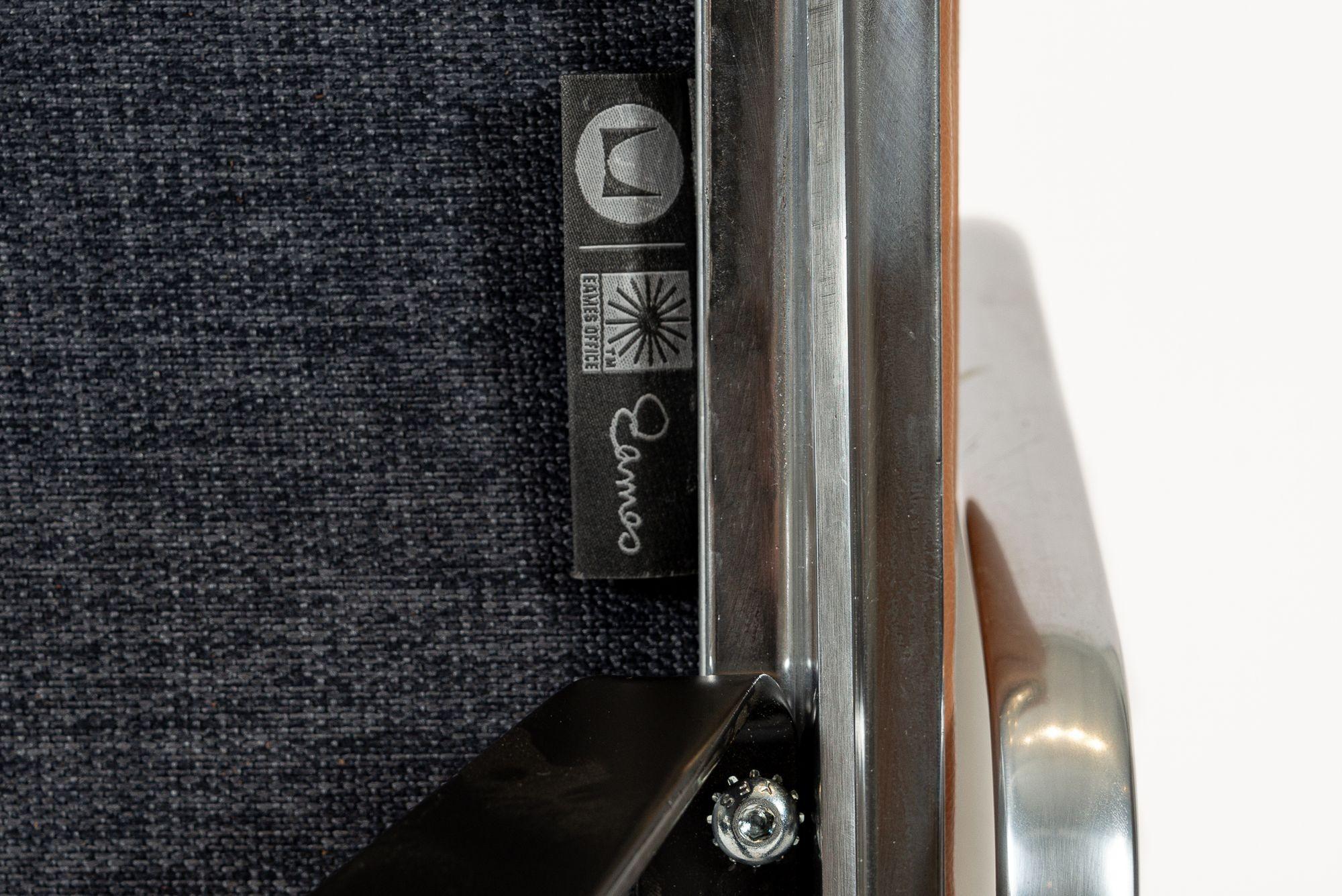 Silla de oficina Eames para Herman Miller Aluminum Group Soft Pad Marrón en venta 3