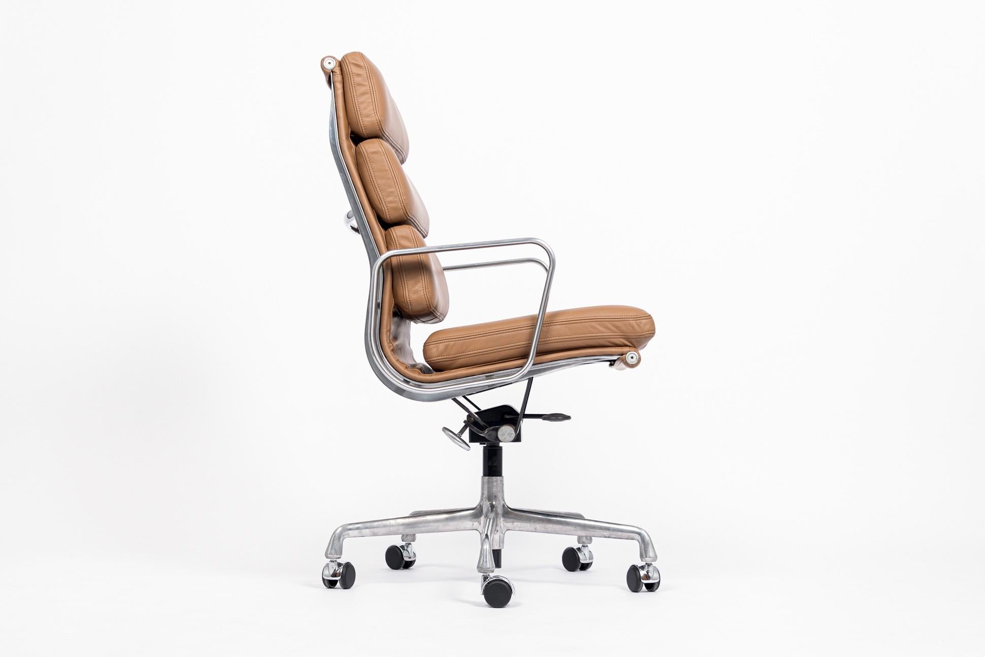 American Eames for Herman Miller Aluminum Group Soft Pad Brown Office Chair