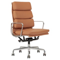 Silla de oficina Eames para Herman Miller Aluminum Group Soft Pad Marrón
