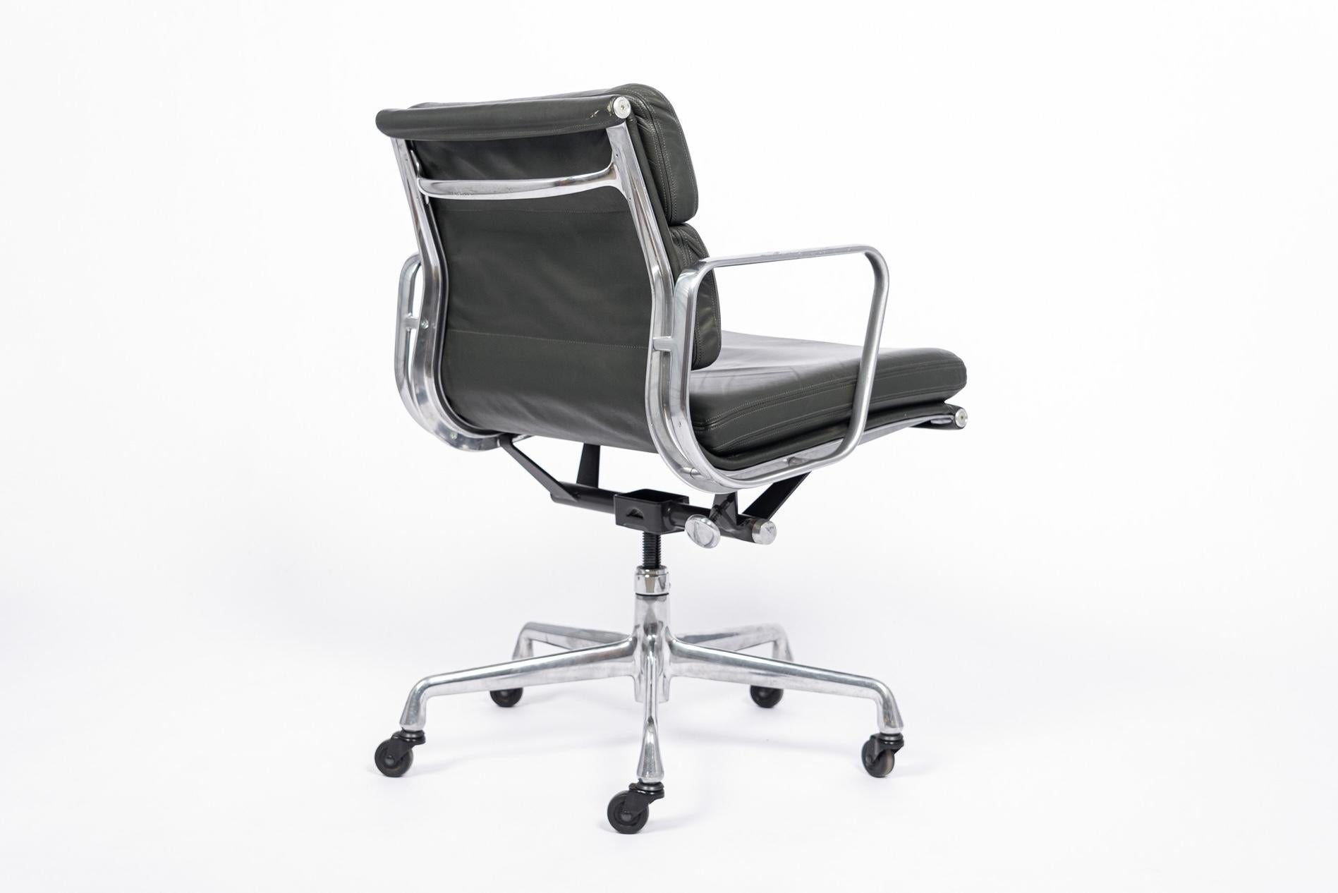 grey eames office chair