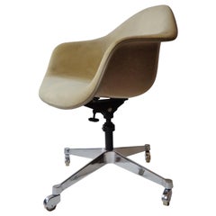 Eames for Herman Miller DAT-1 Swivel Desk or Office Armchair Midcentury, 1960s