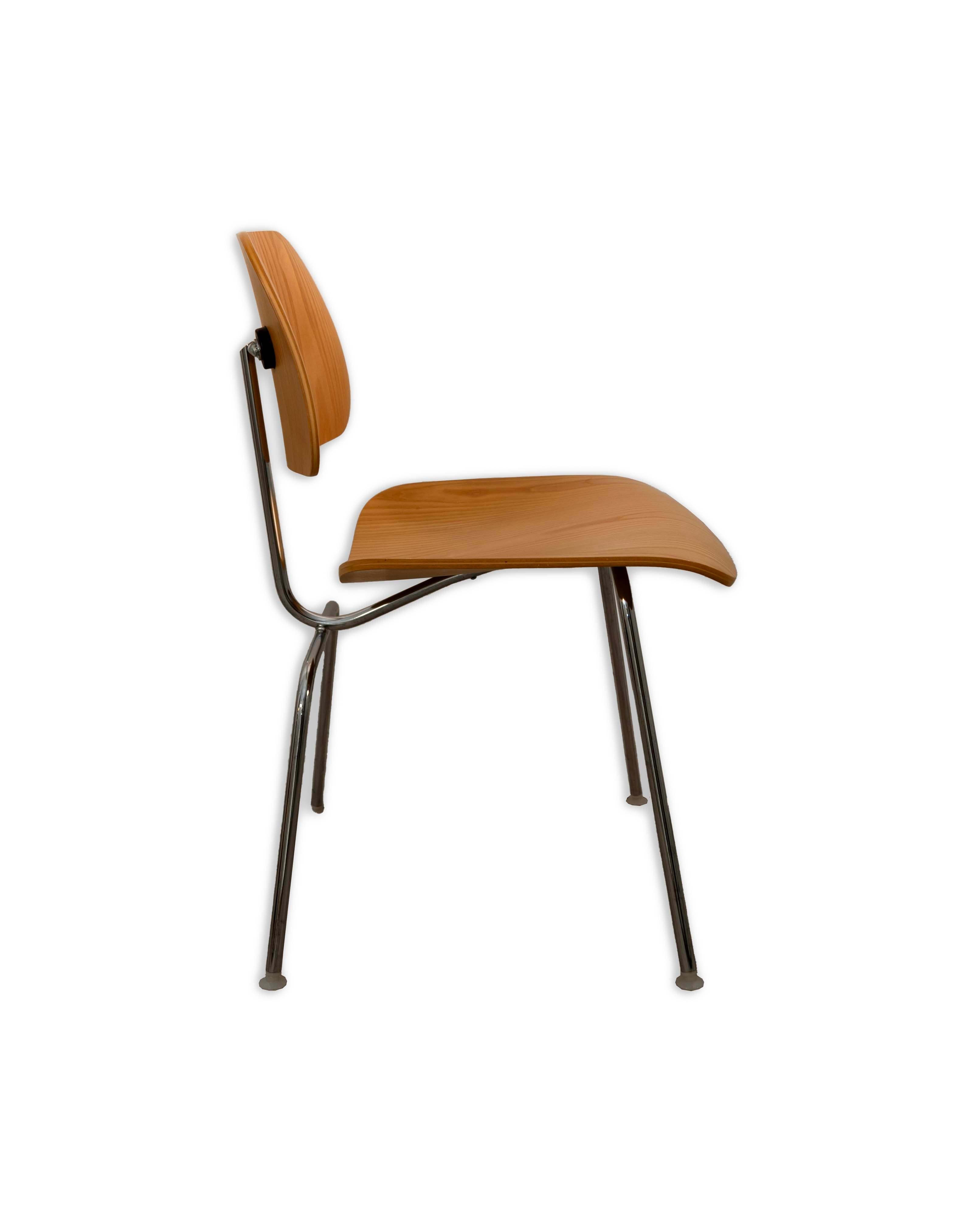Eames für Herman Miller DCM Stuhl aus Sperrholz und Chrom, Mid-Century Modern (Moderne der Mitte des Jahrhunderts) im Angebot