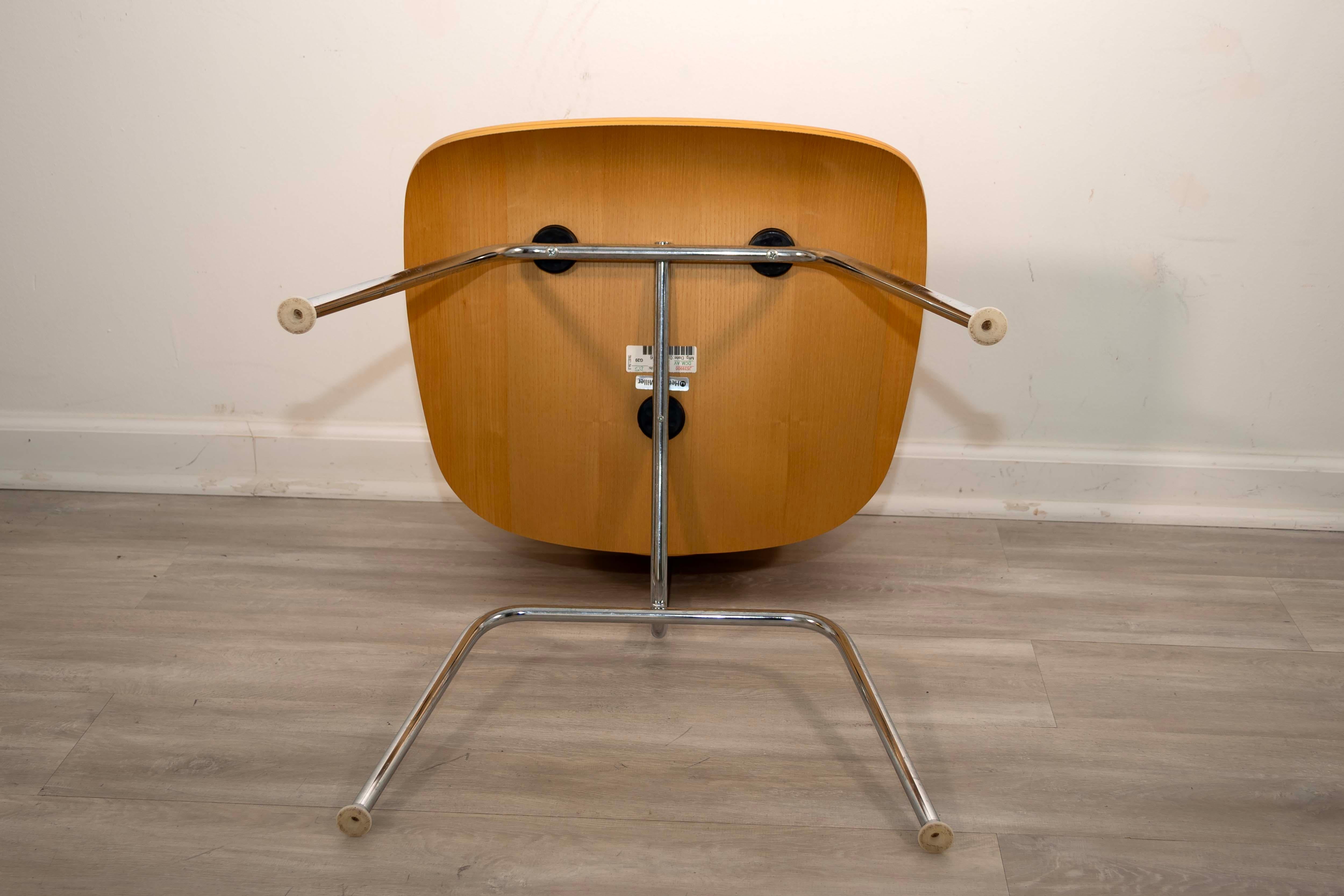 Eames for Herman Miller DCM Plywood and Chrome Chair Mid Century Modern For Sale 2