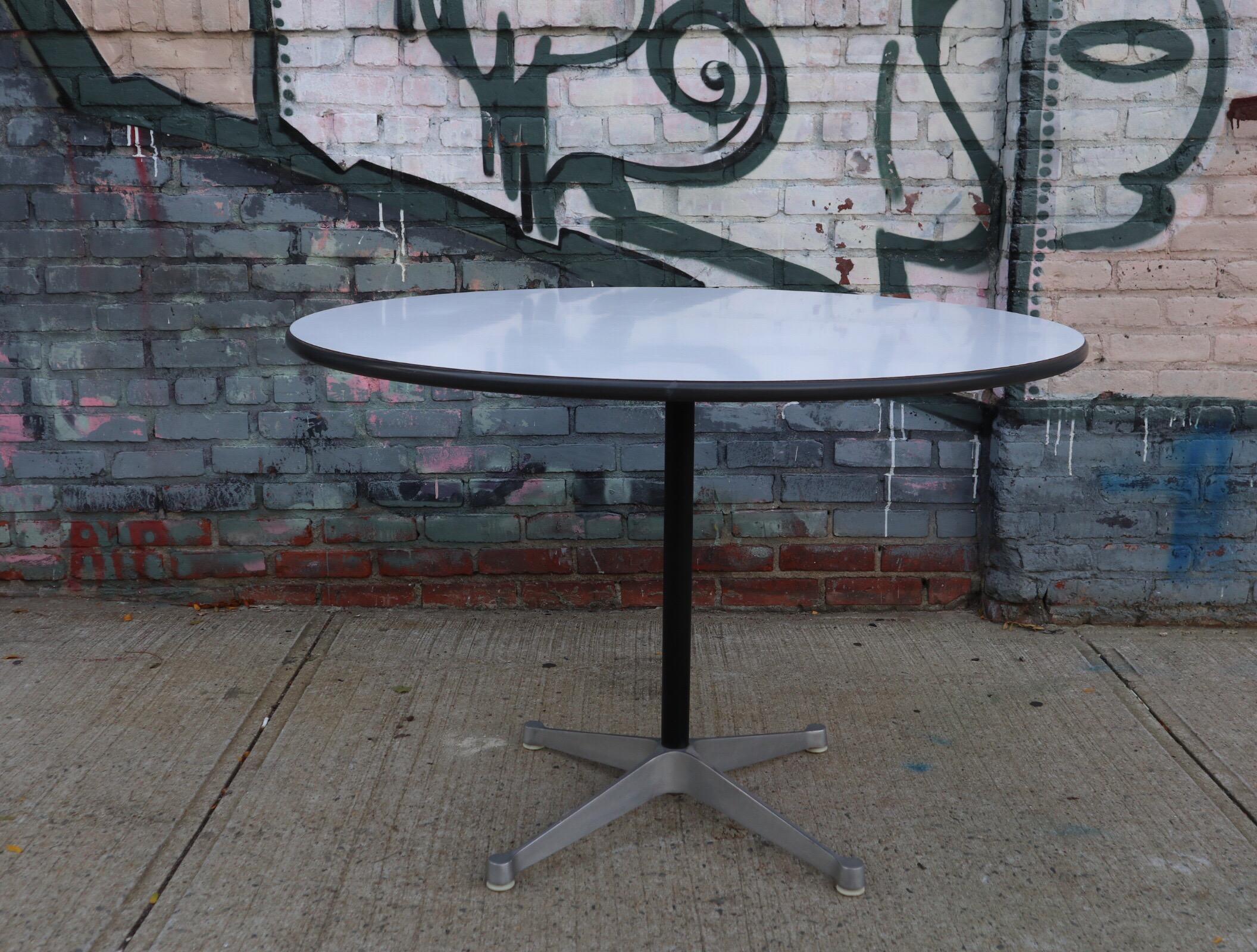 Aluminum Eames for Herman Miller Dining Table with Eero Saarinen Knoll Tulip Chairs