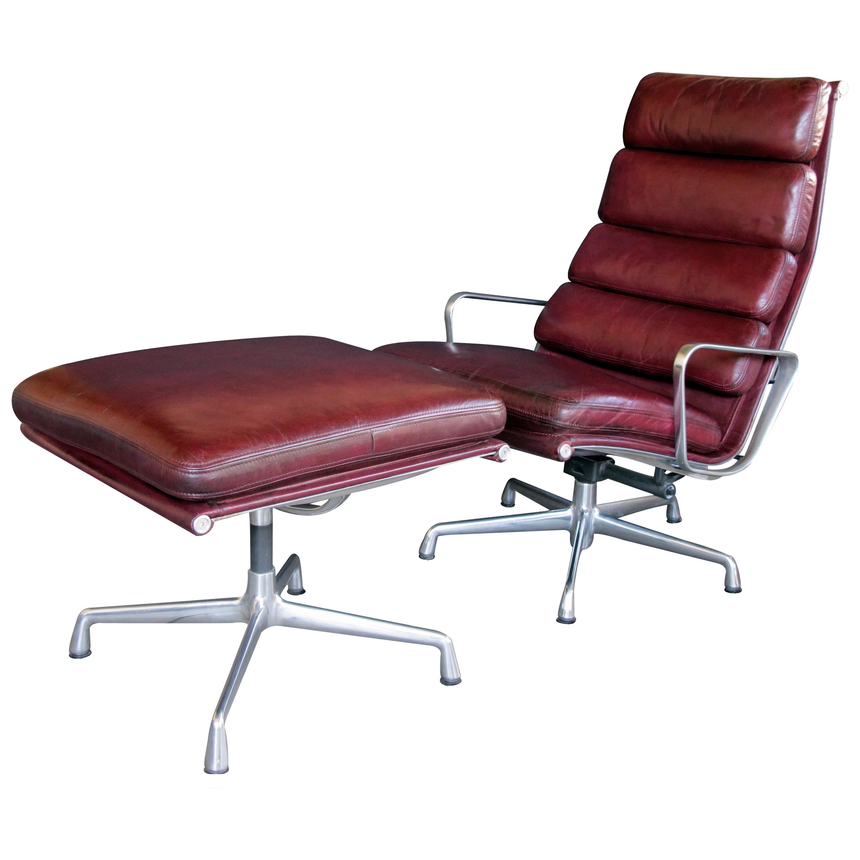 Eames for Herman Miller Executive Soft-Pad Tilt/Swivel Lounge Chair and Ottoman