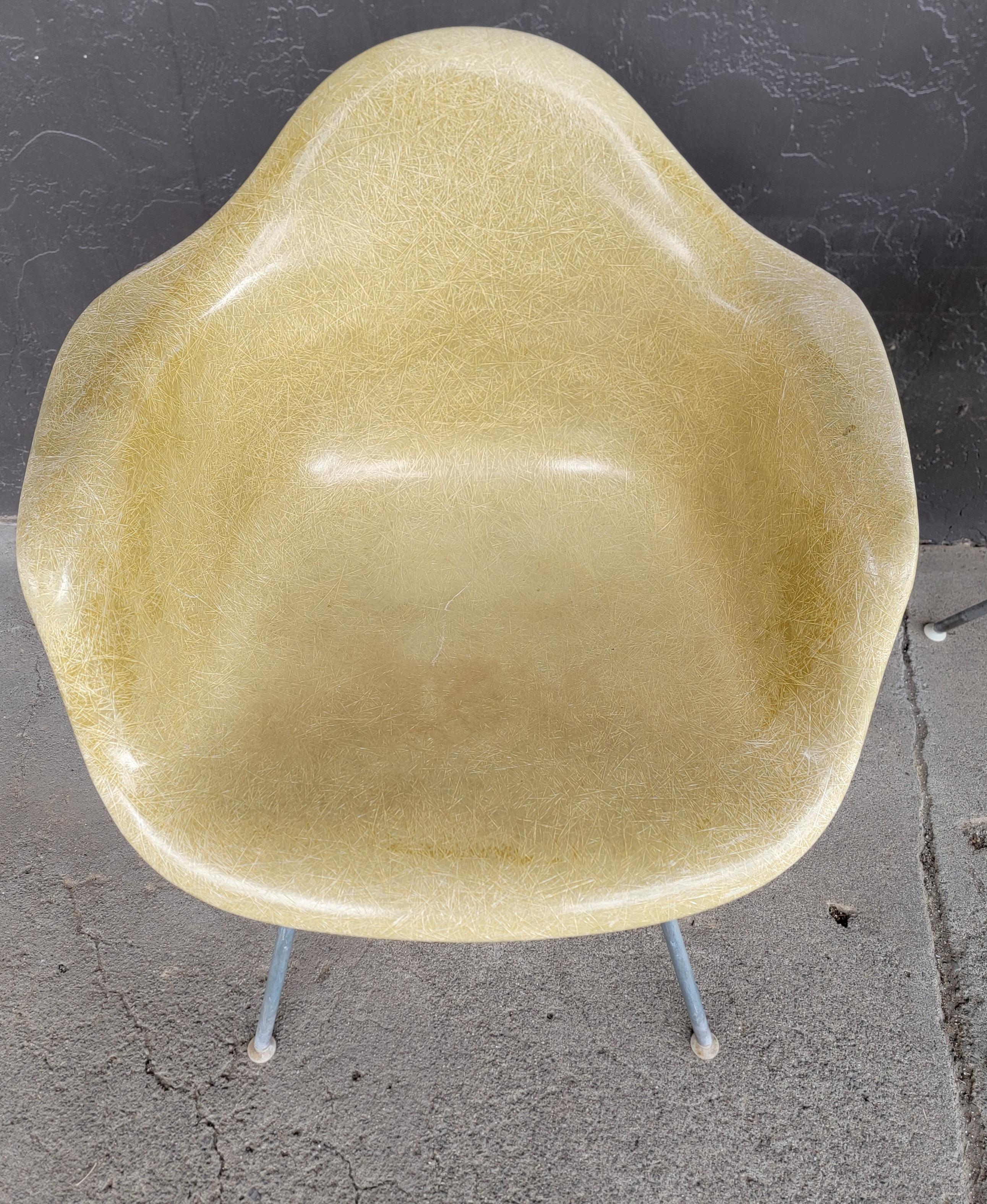 Eames Fiberglass Armchairs Herman Miller Circa. 1960's A Pair For Sale 3