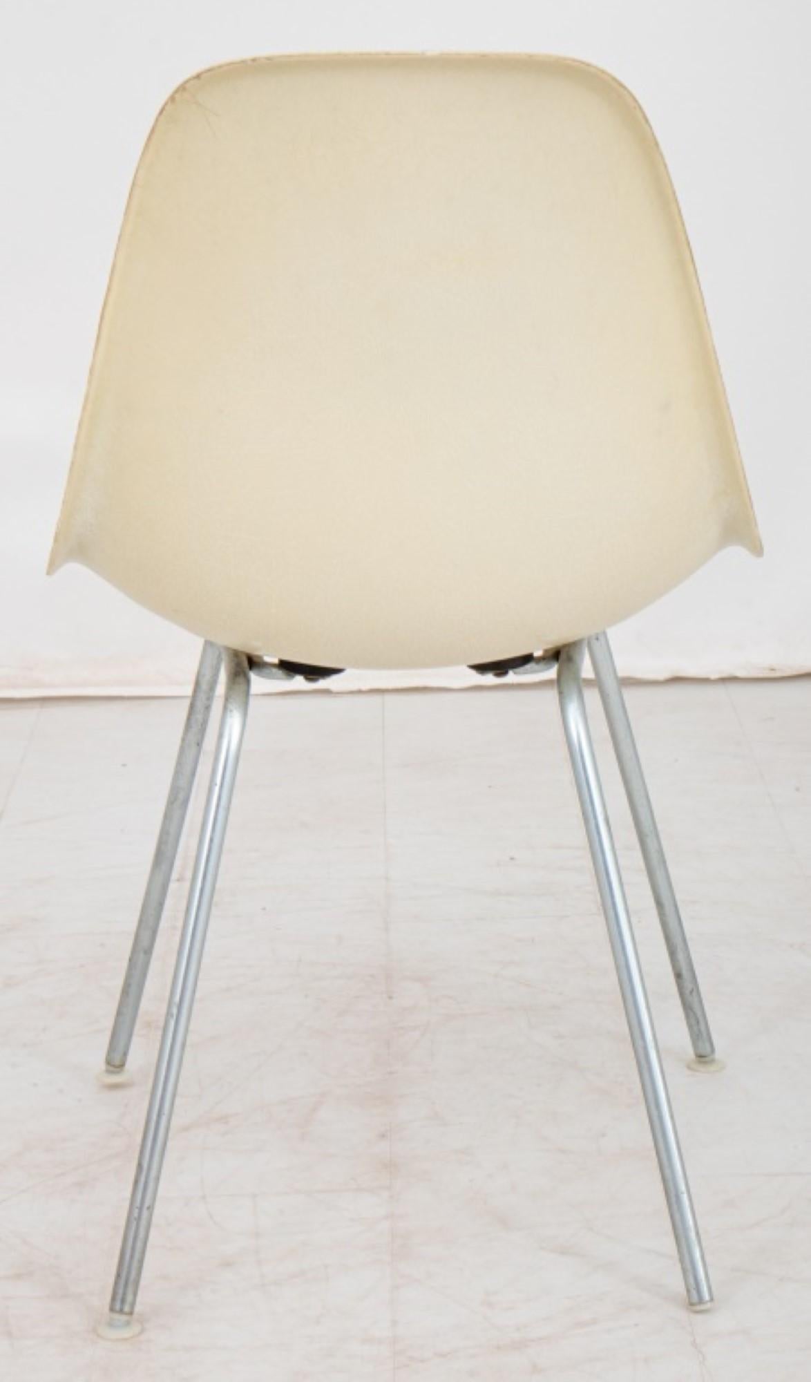 American Eames for Herman Miller Fiberglass Shell Chair For Sale