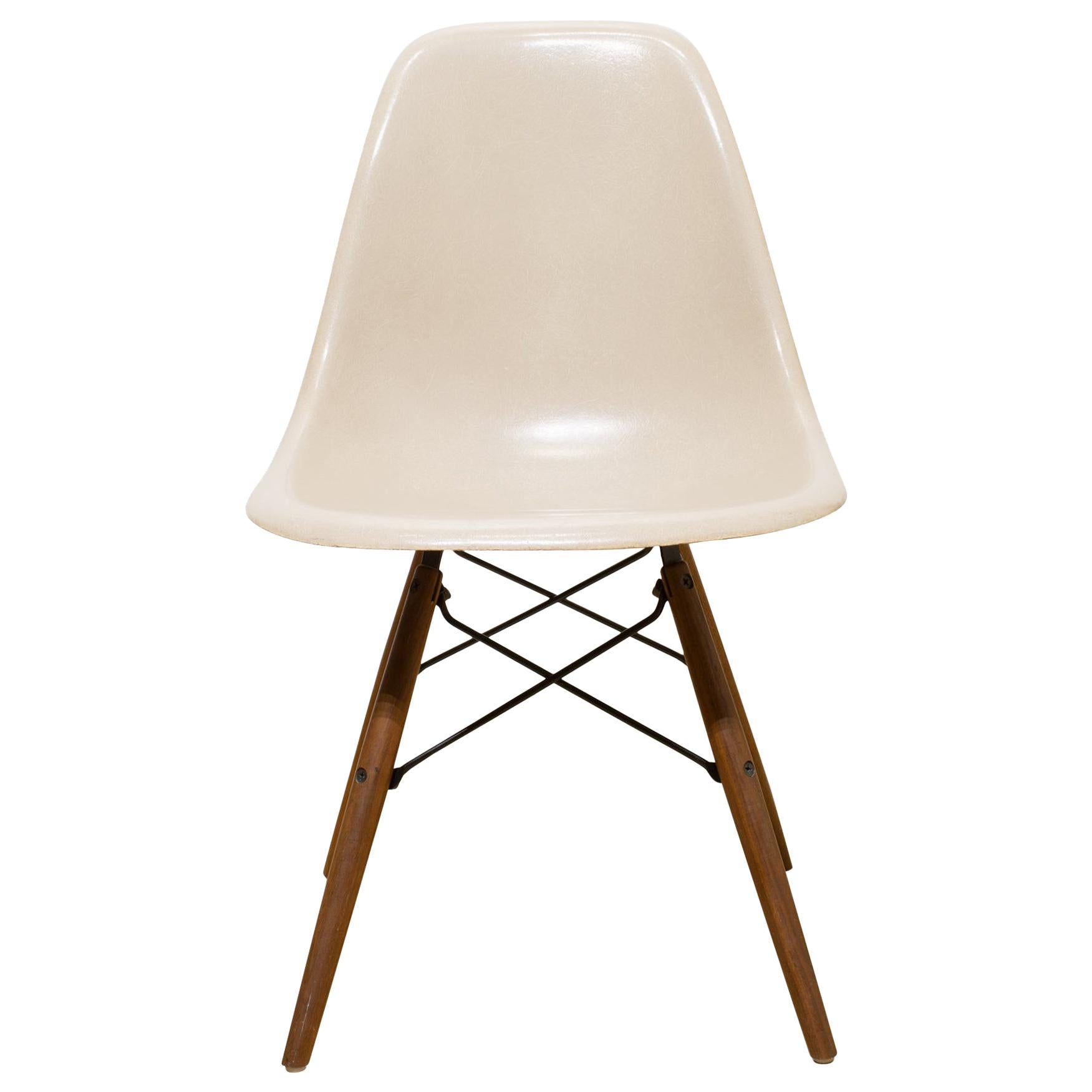 Eames for Herman Miller Fiberglass Shell Chair in Light Grey, circa 1950s