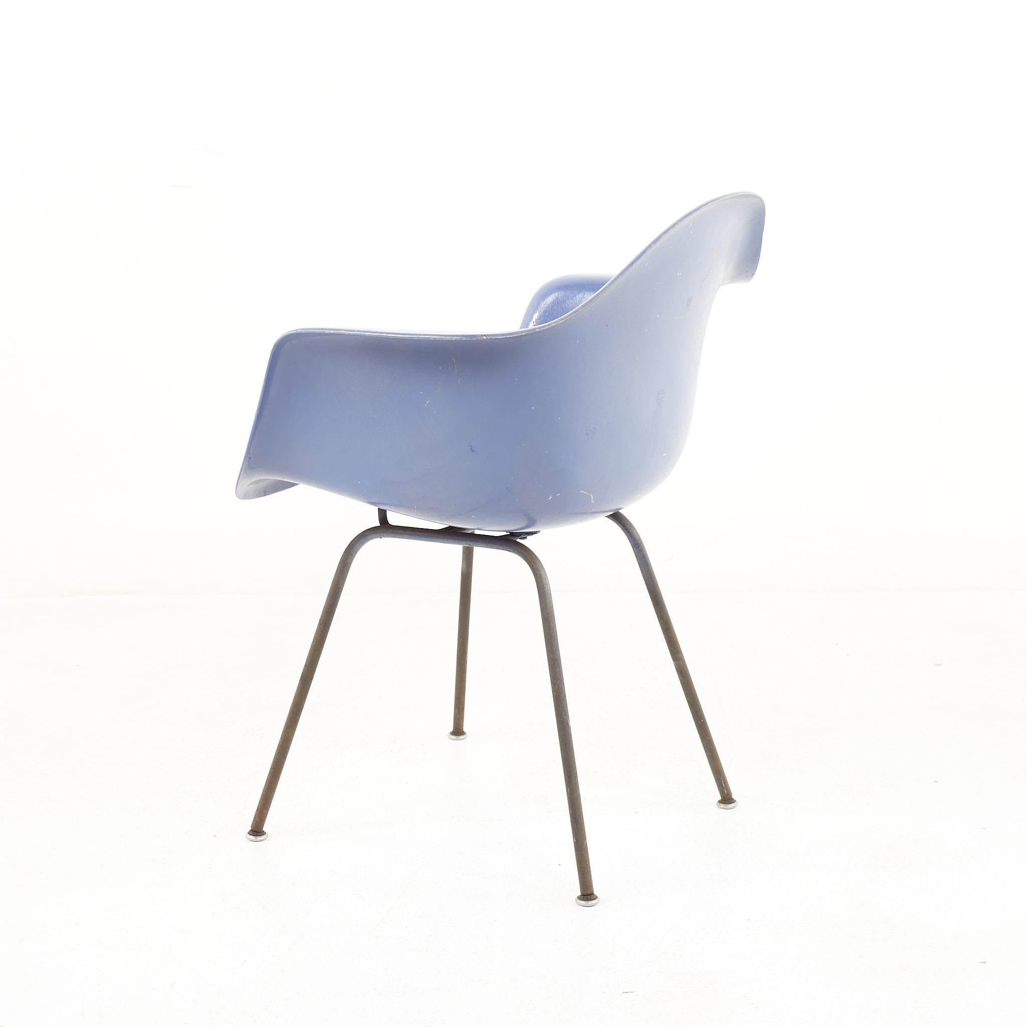 Late 20th Century Eames For Herman Miller Mid Century Fiberglass Shell Blue Chair For Sale