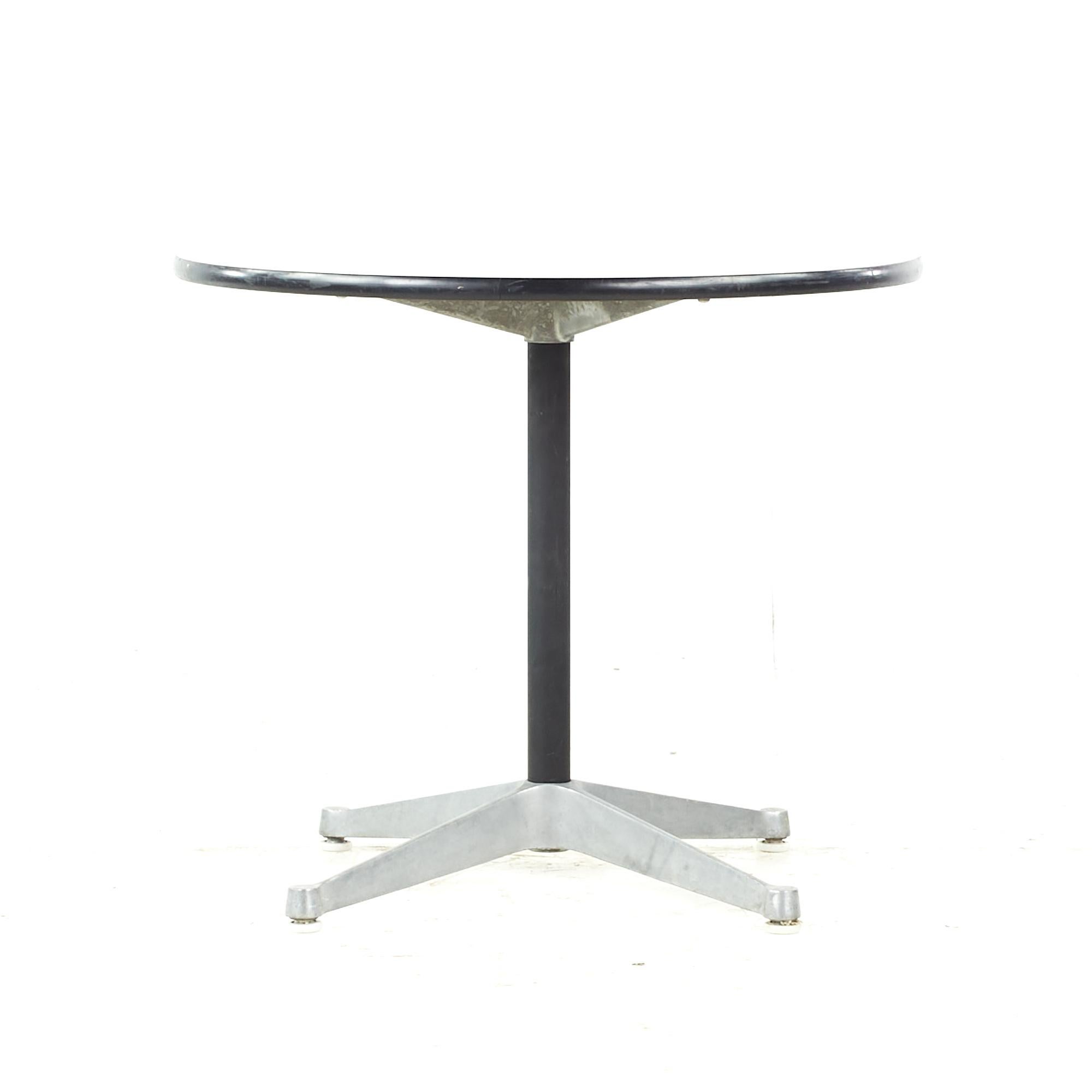 Eames for Herman Miller Mid Century Round White Laminate Side Table For Sale 2