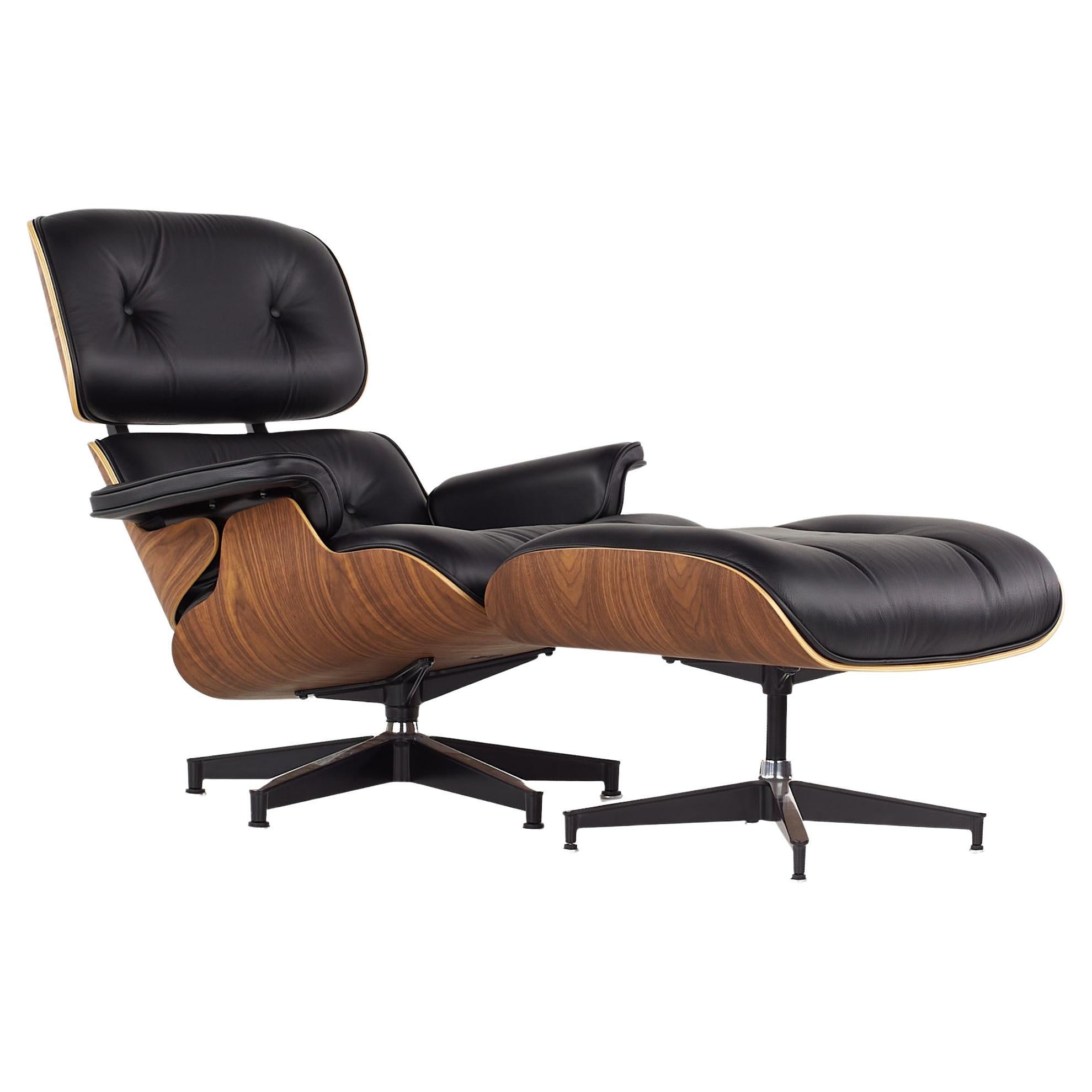 Original Rosewood and Grey Leather Eames Lounge Chair and Ottoman at