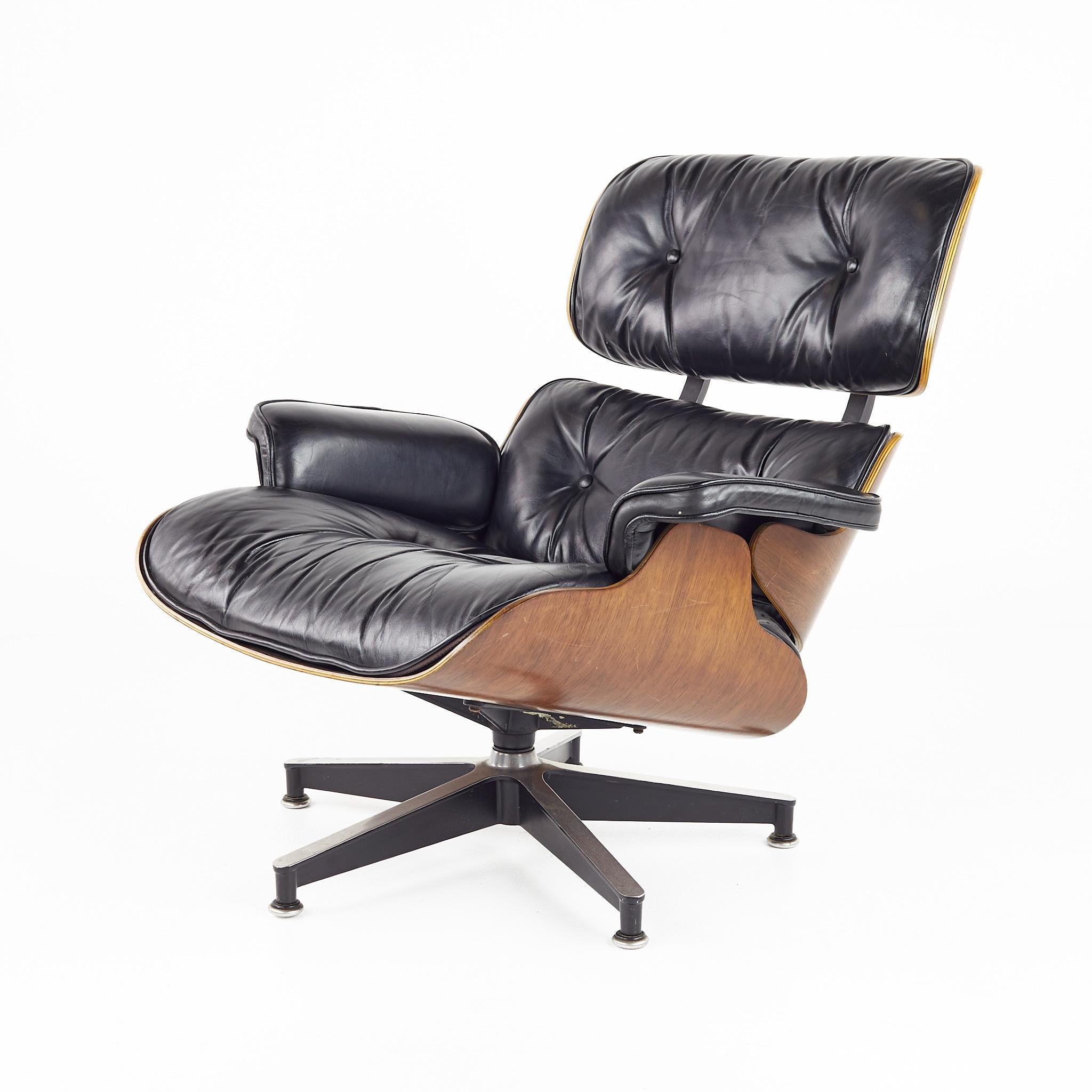 Eames for Herman Miller Mid Century Walnut Lounge Chair with Ottoman 4