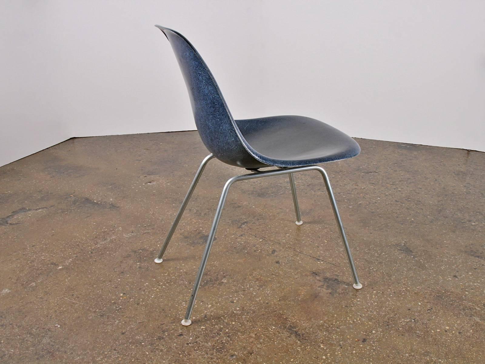 Molded Eames for Herman Miller Navy Blue Fiberglass Shell Chair For Sale