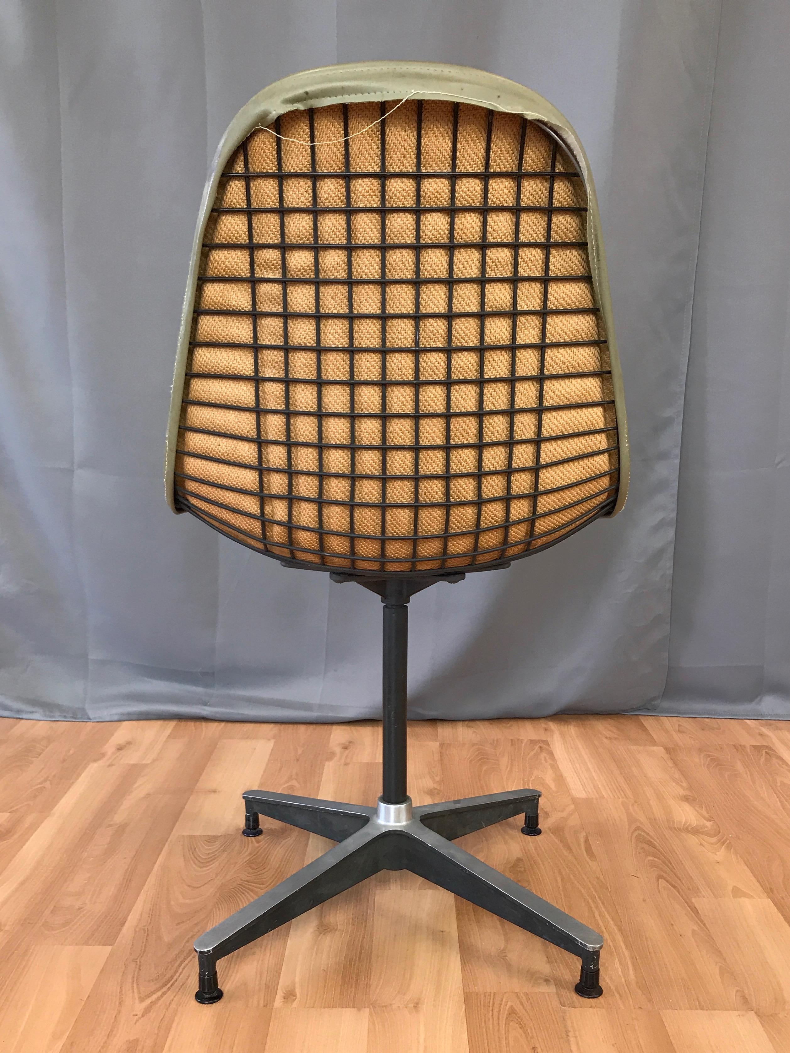 Américain Eames pour Herman Miller PKC-1 First Generation Swivel Side Chair:: 1954
