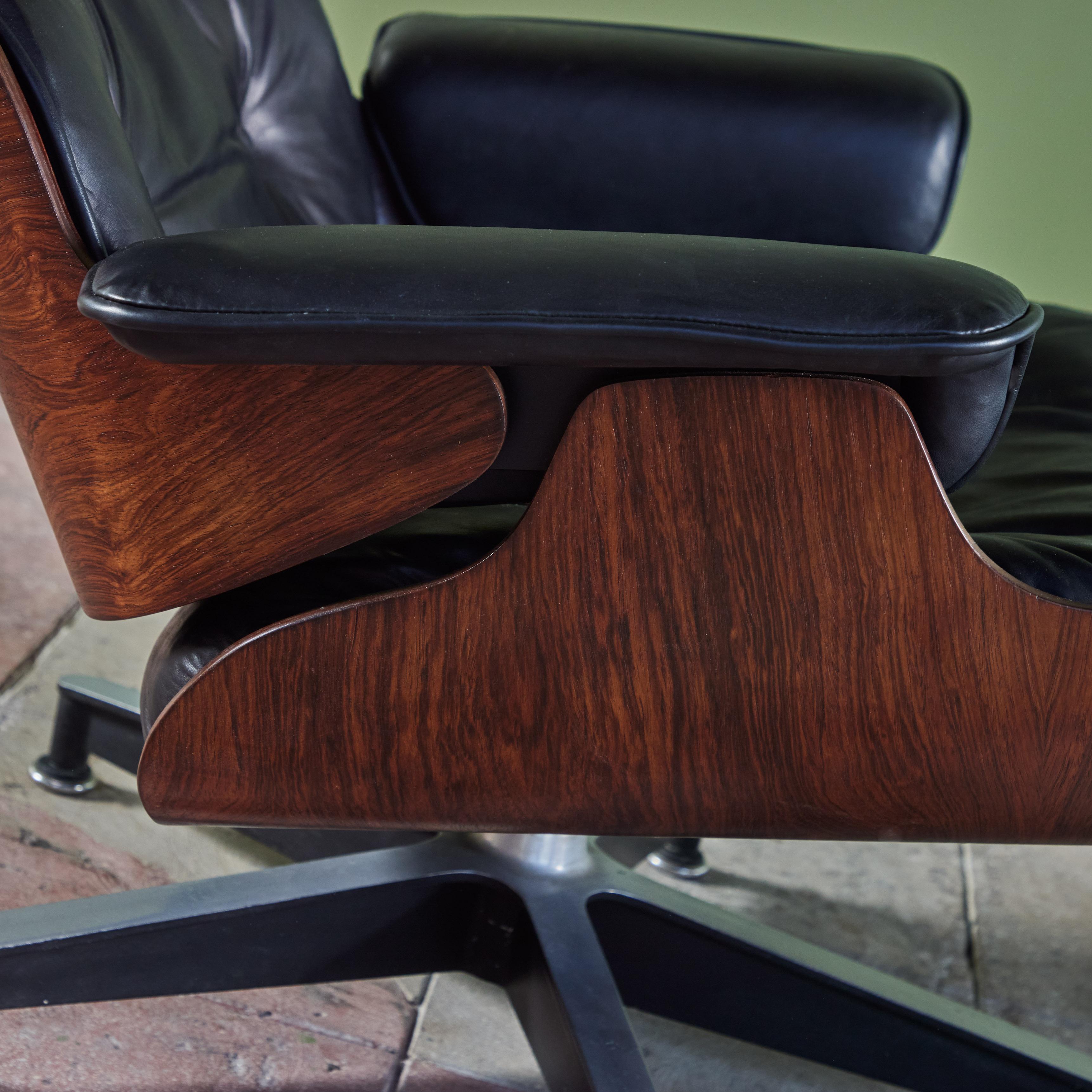 Eames for Herman Miller Rare 1956 First Year Lounge Chair with Spinning Ottoman For Sale 3