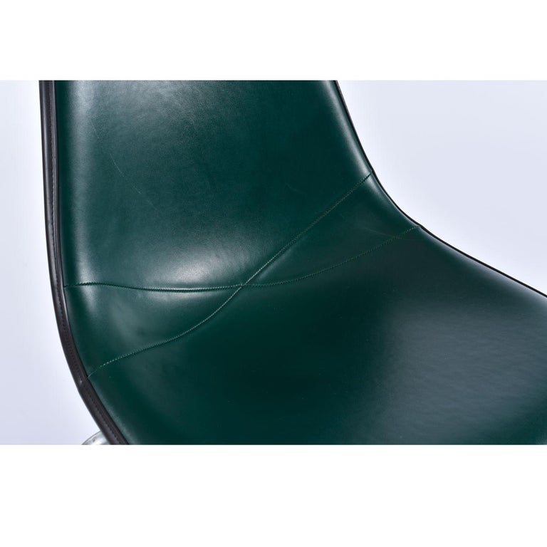 Eames for Herman Miller Stacking DSS Fiberglass Shell Chairs with Green Pads 7