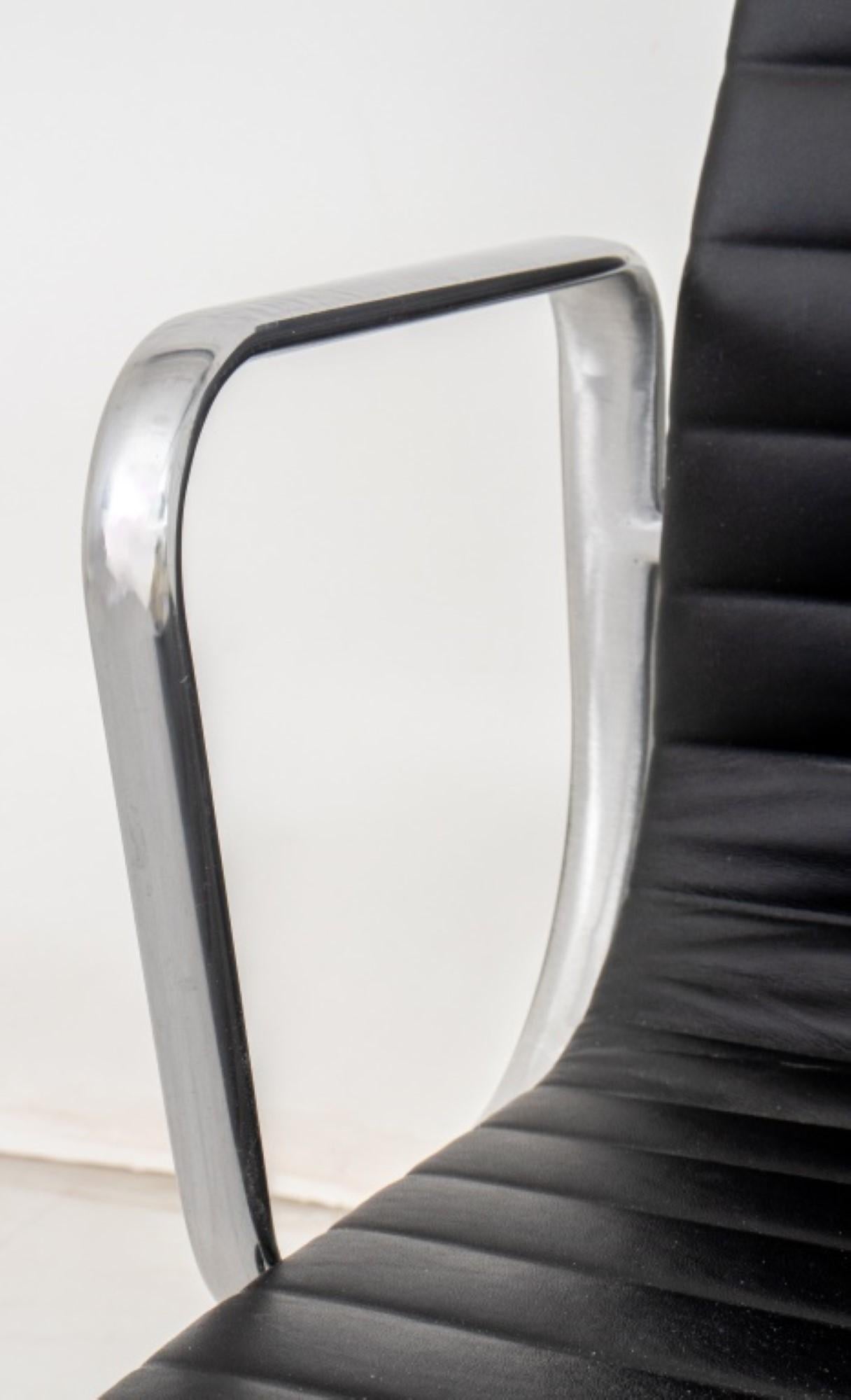 Eames for Herman Miller Swivel Chair 1