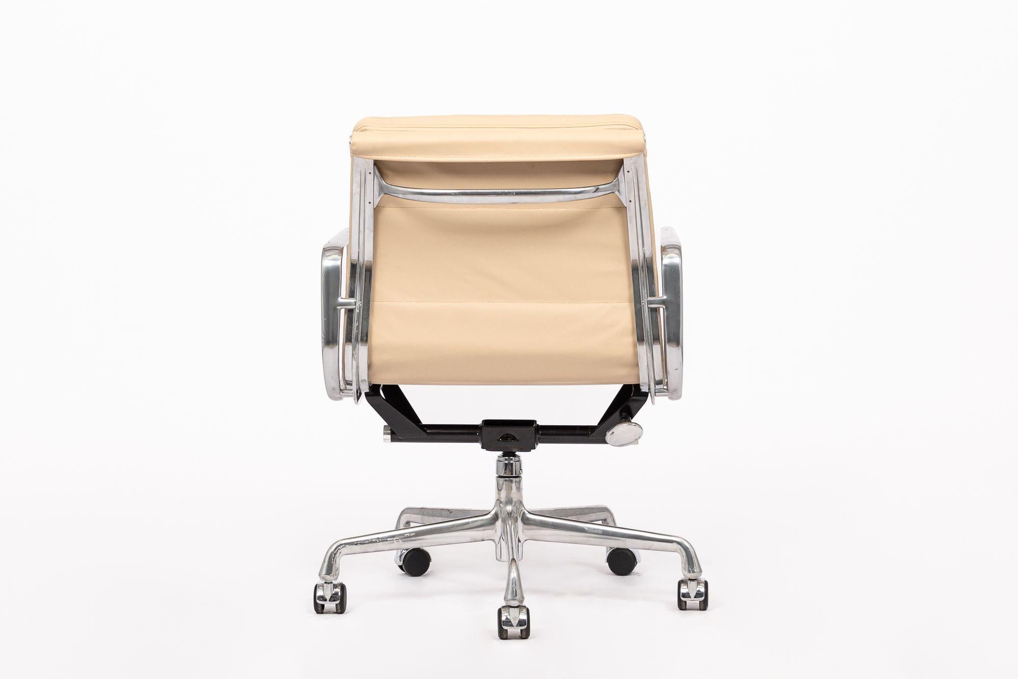 Aluminum Eames for Herman Miller Tan Leather Desk Chair 2000s