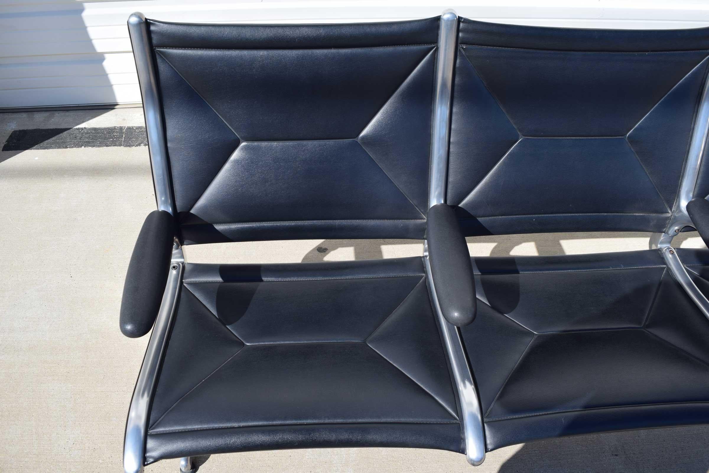Eames for Herman Miller Tandem Sling Airport Bench In Good Condition In Dallas, TX