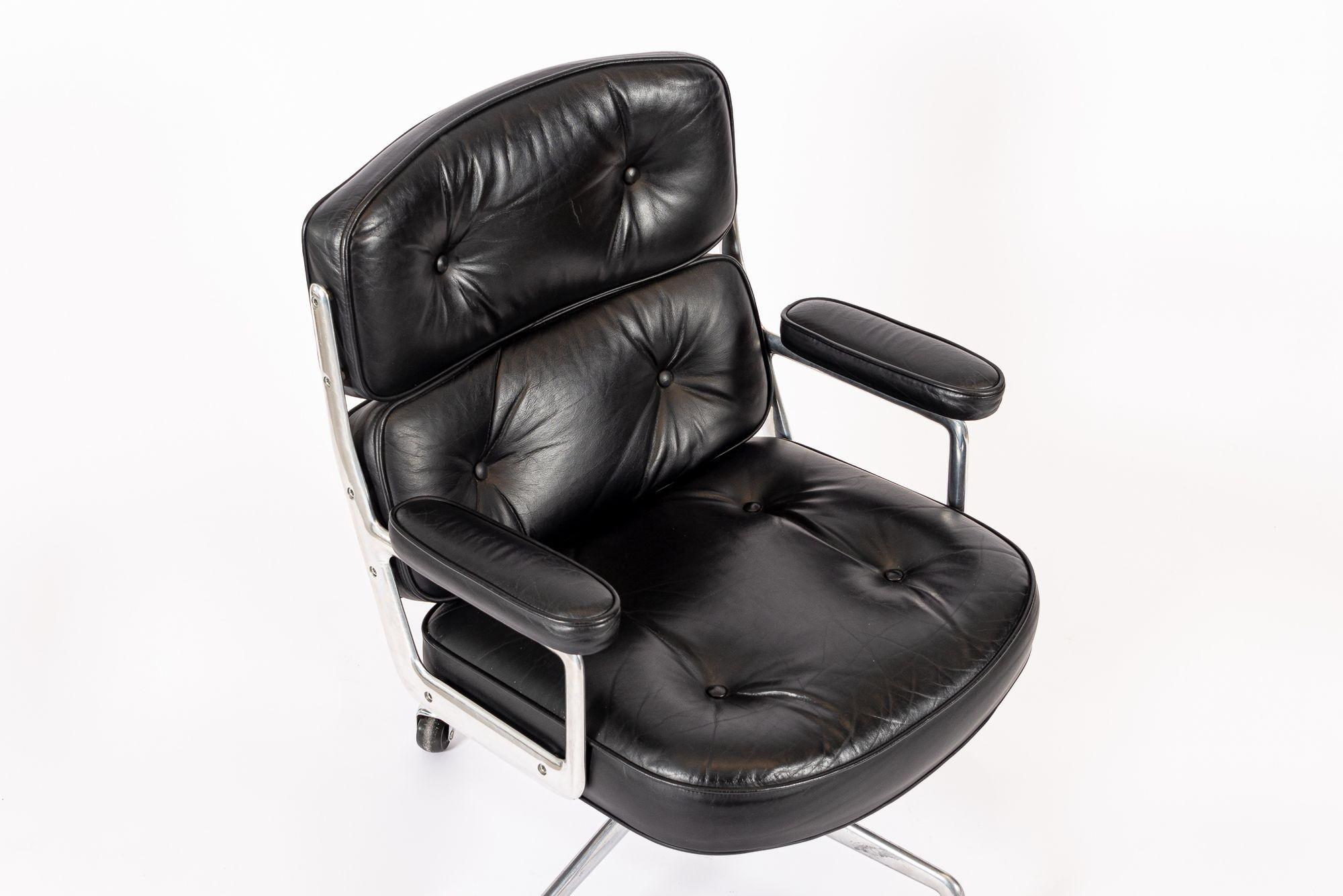 Late 20th Century Eames for Herman Miller Time Life Black Leather Office Chair 1981 For Sale