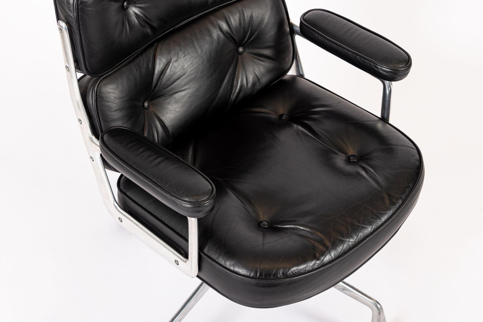 Eames for Herman Miller Time Life Black Leather Office Chair 1981 For Sale 1