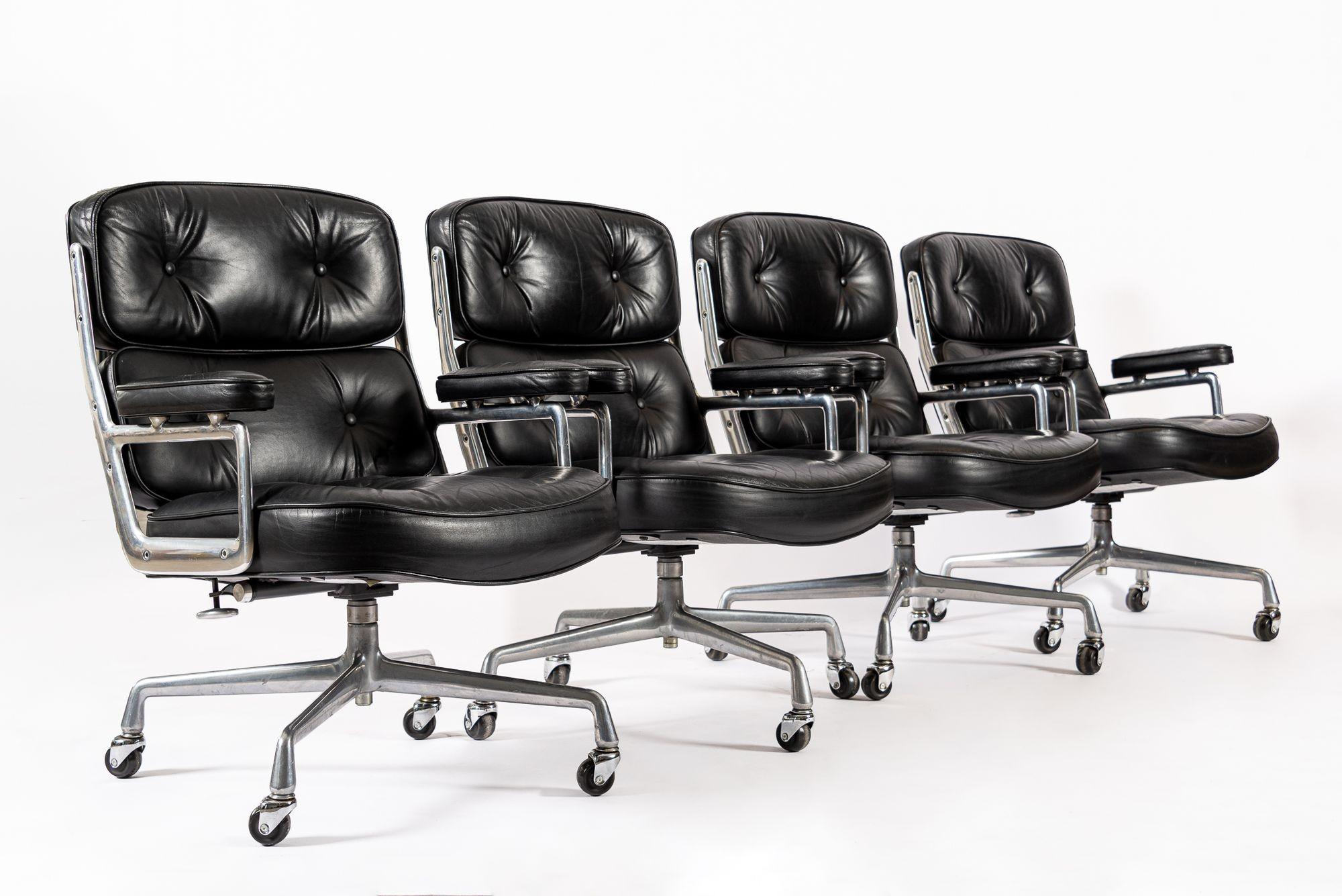 Eames for Herman Miller Time Life Black Leather Office Chairs 1980s For Sale 5