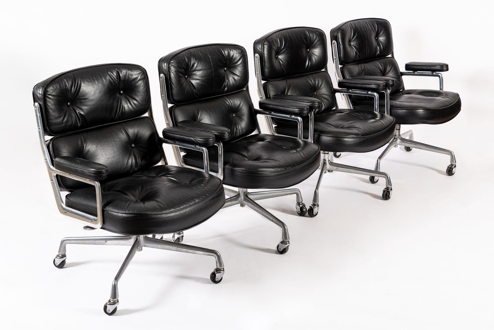 Mid-Century Modern Eames for Herman Miller Time Life Black Leather Office Chairs 1980s For Sale