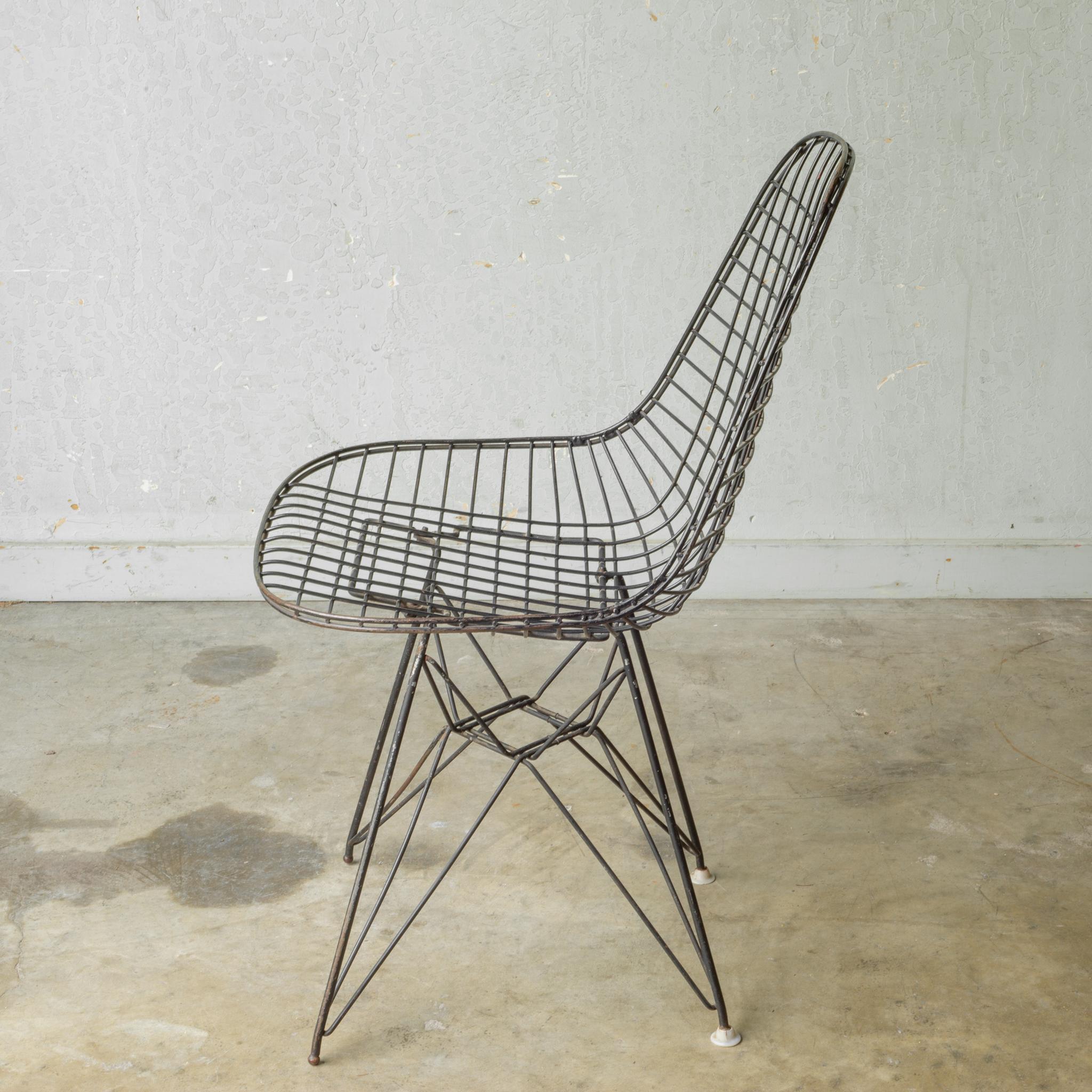 Mid-Century Modern Eames for Herman Miller Wire DKR Chairs, circa 1950