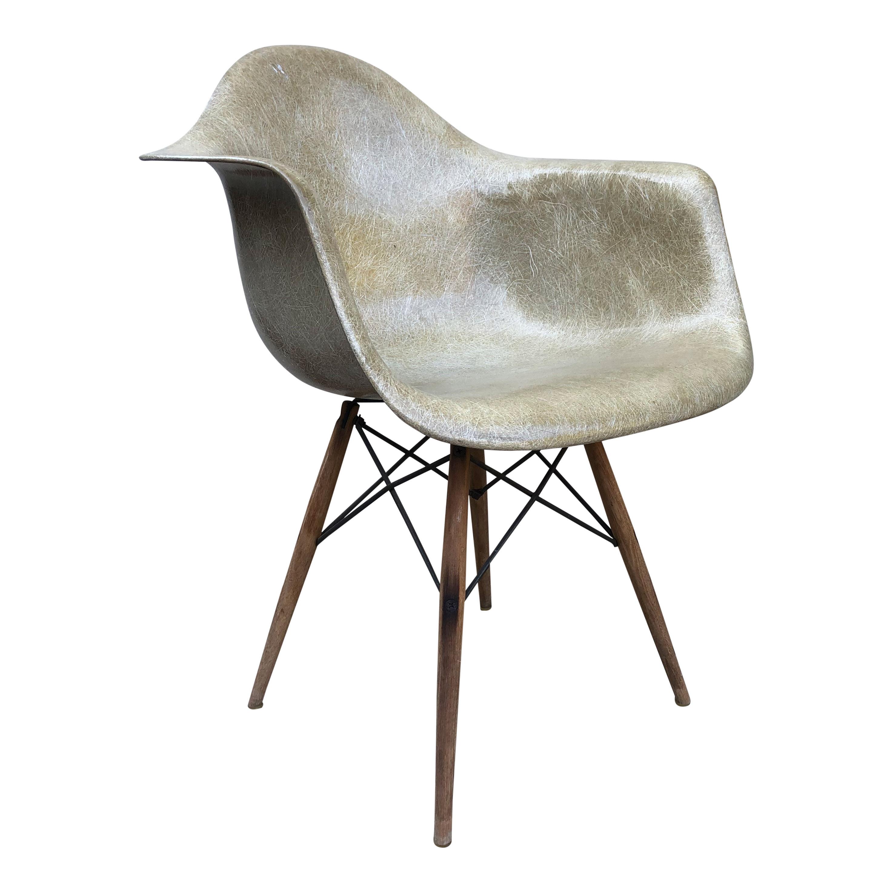 Eames für Herman Miller Zenith Daw Handtuchsockelstuhl, für Sammler aus der Mitte des Jahrhunderts