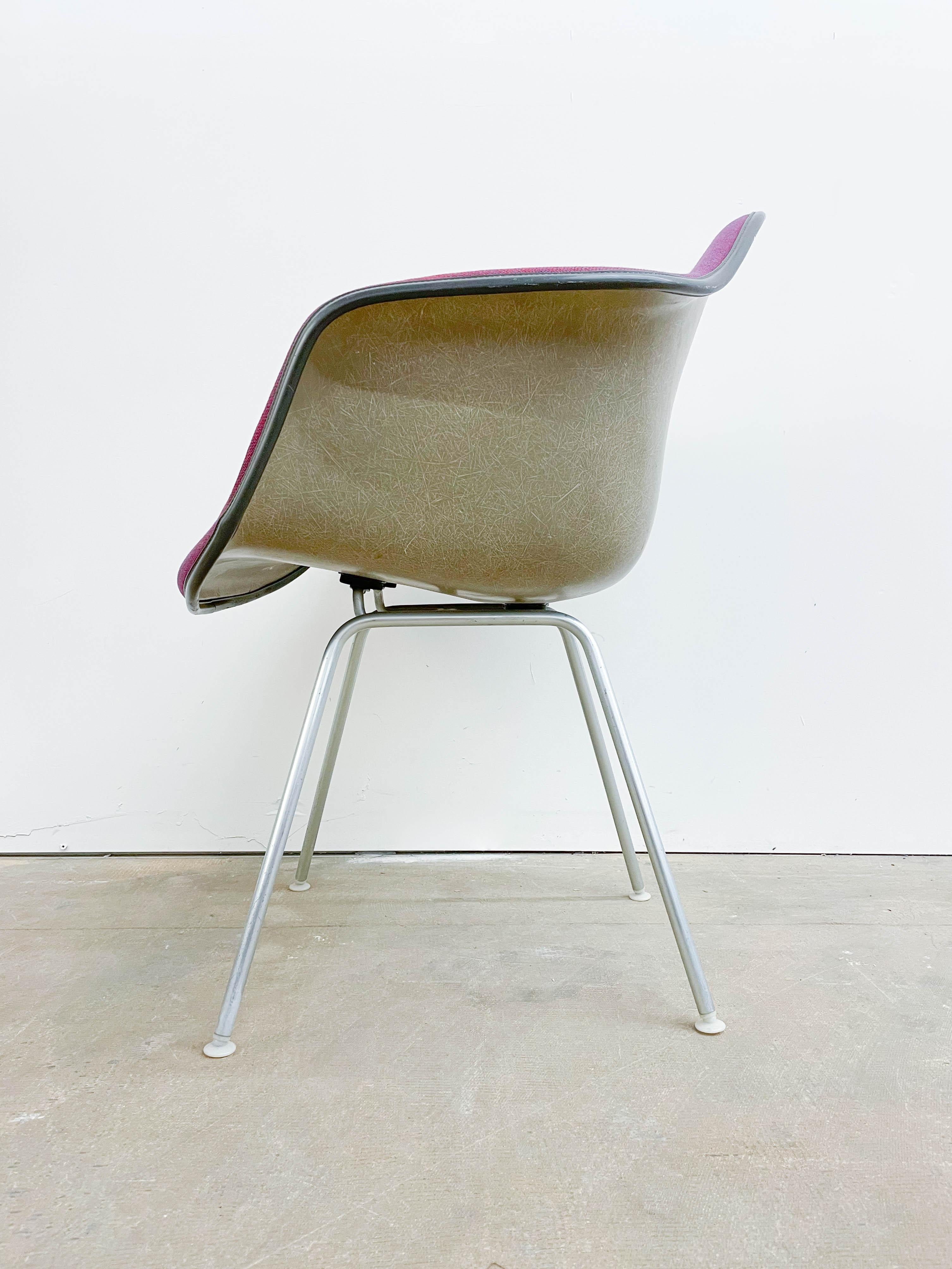 Eames Girard Armchair by Herman Miller For Sale 5