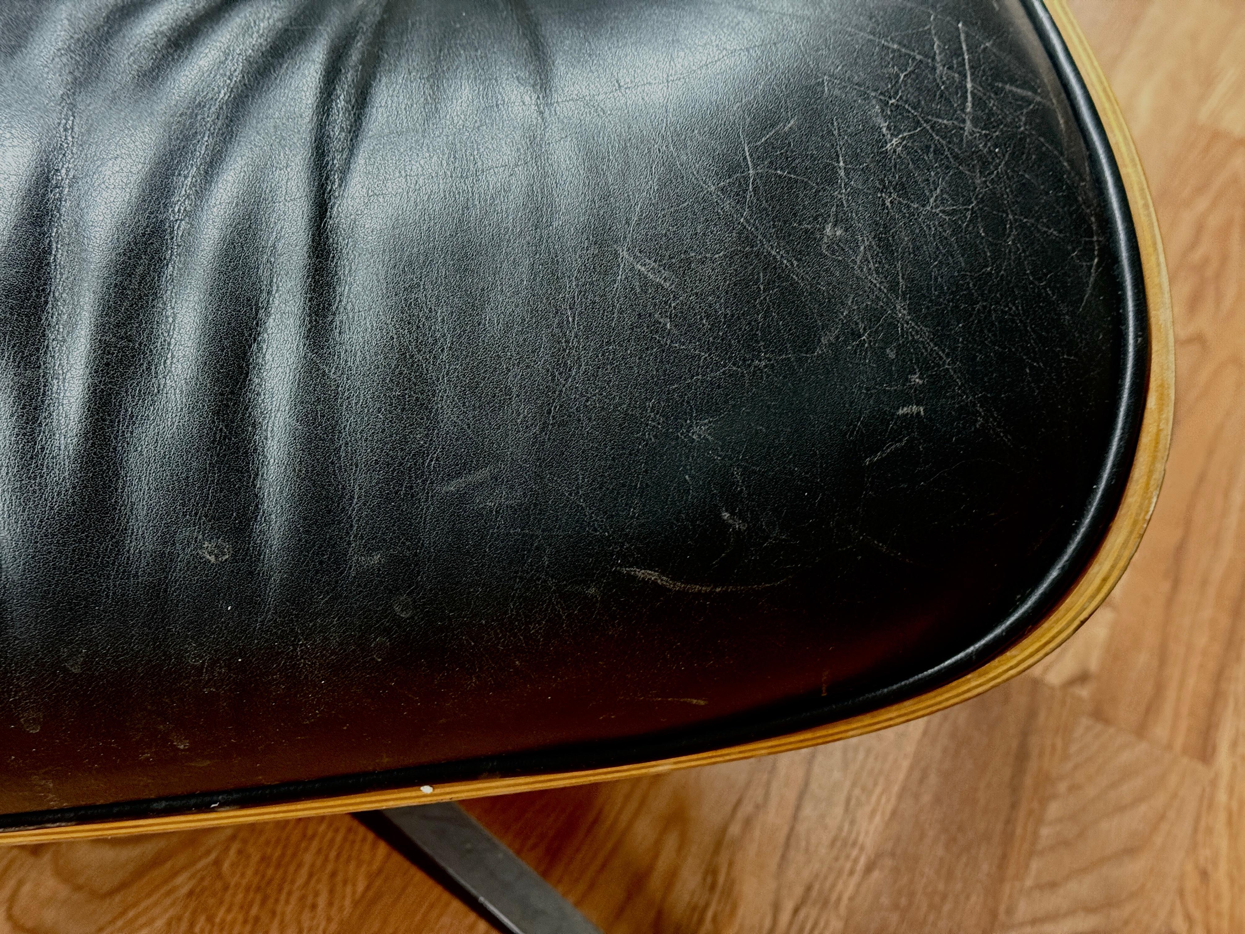 Eames Herman Miller 671 Ottoman in Black Leather and Cherry 6