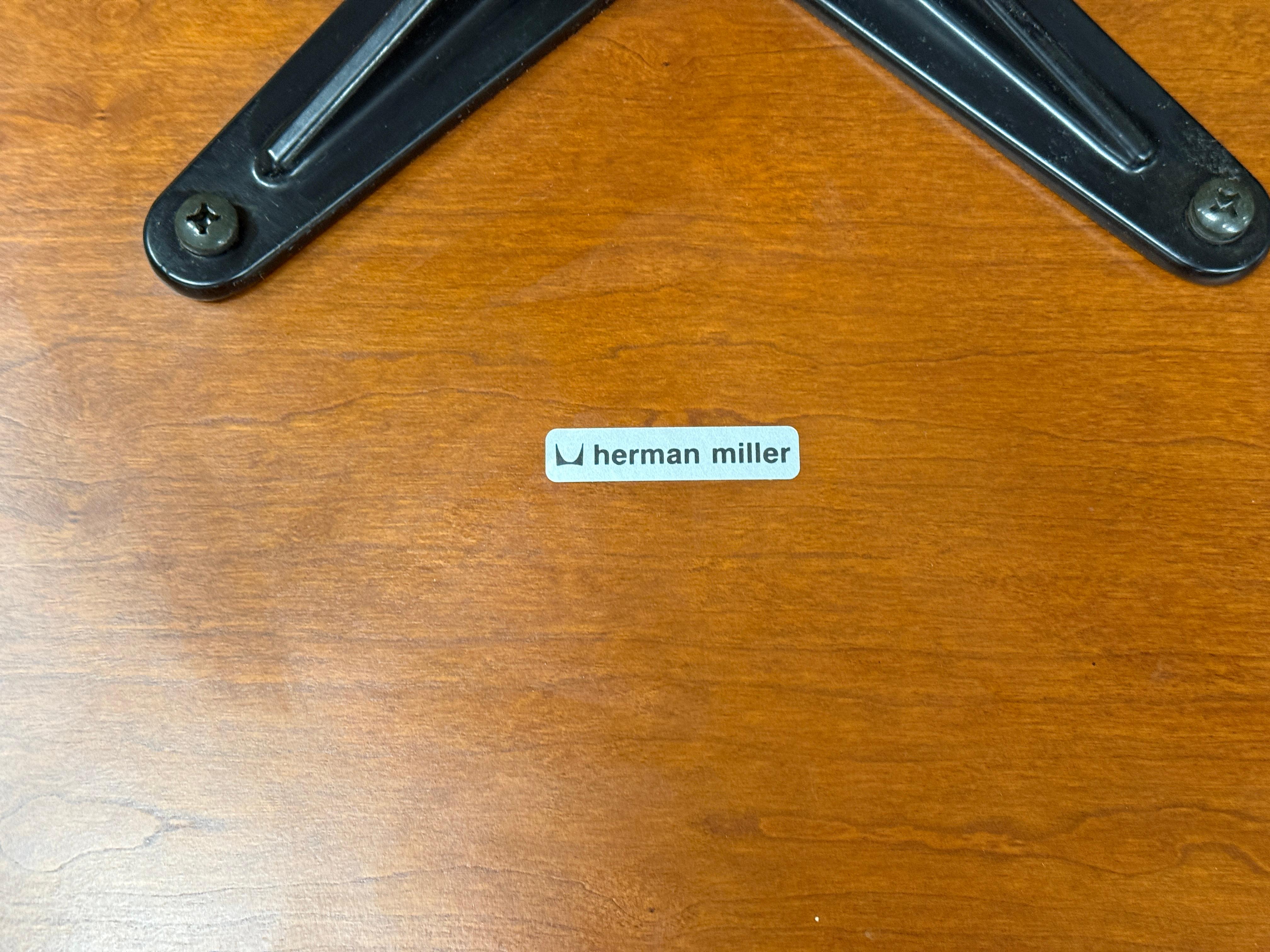Eames Herman Miller 671 Ottoman in Black Leather and Cherry 8