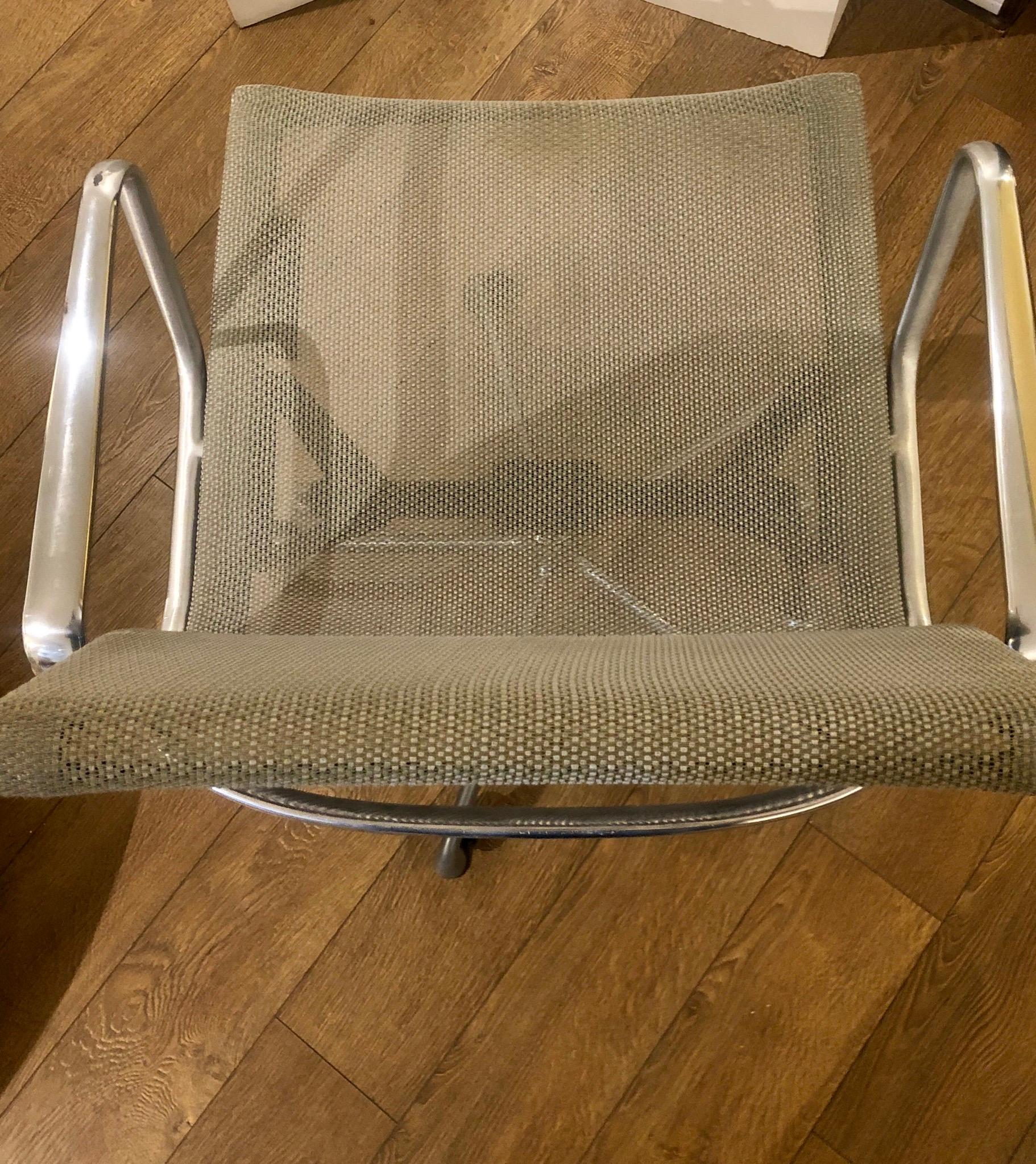 American Eames Herman Miller Aluminum Group Chair Casters 50 Year Anniversary Grey Mesh